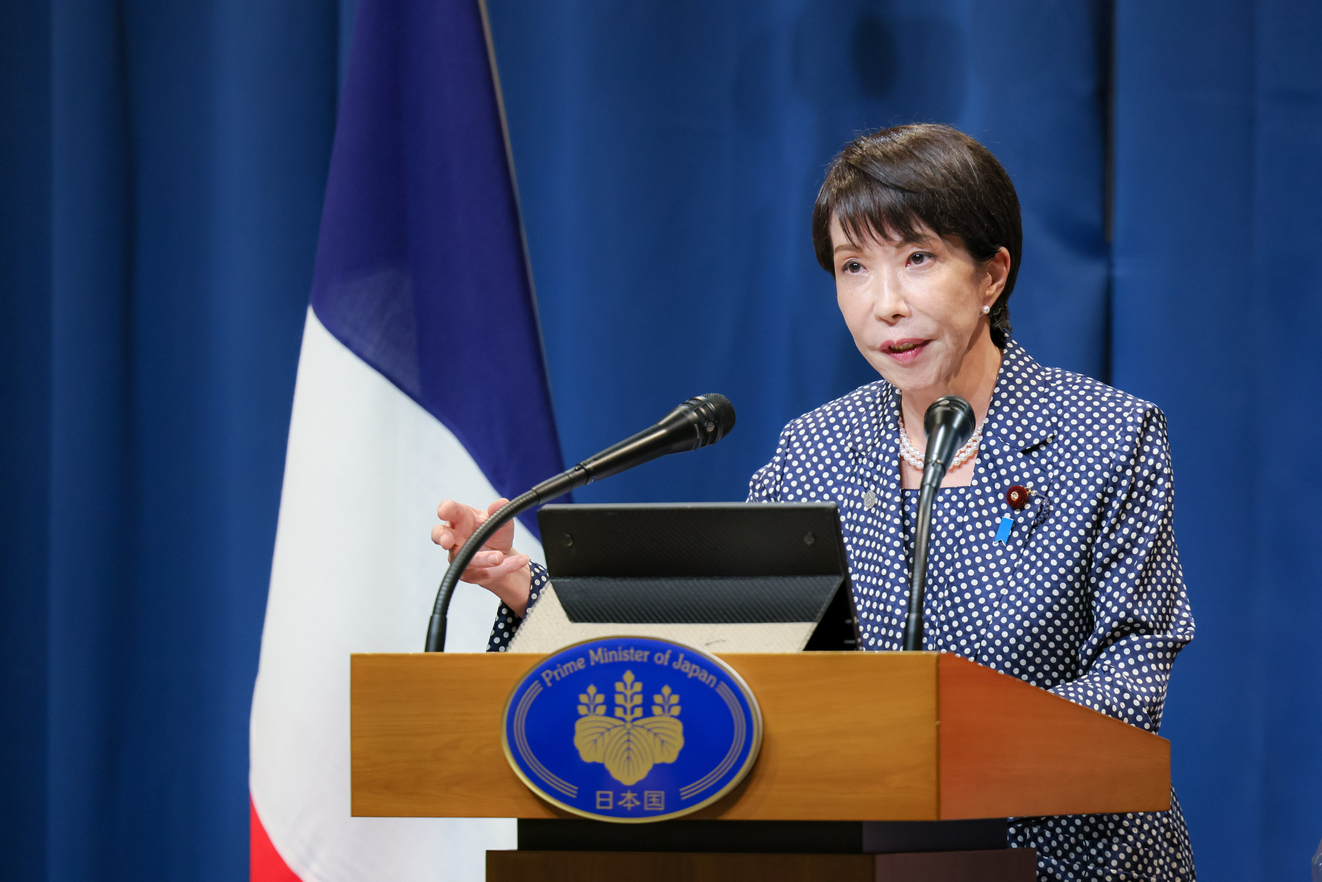 内外記者会見６