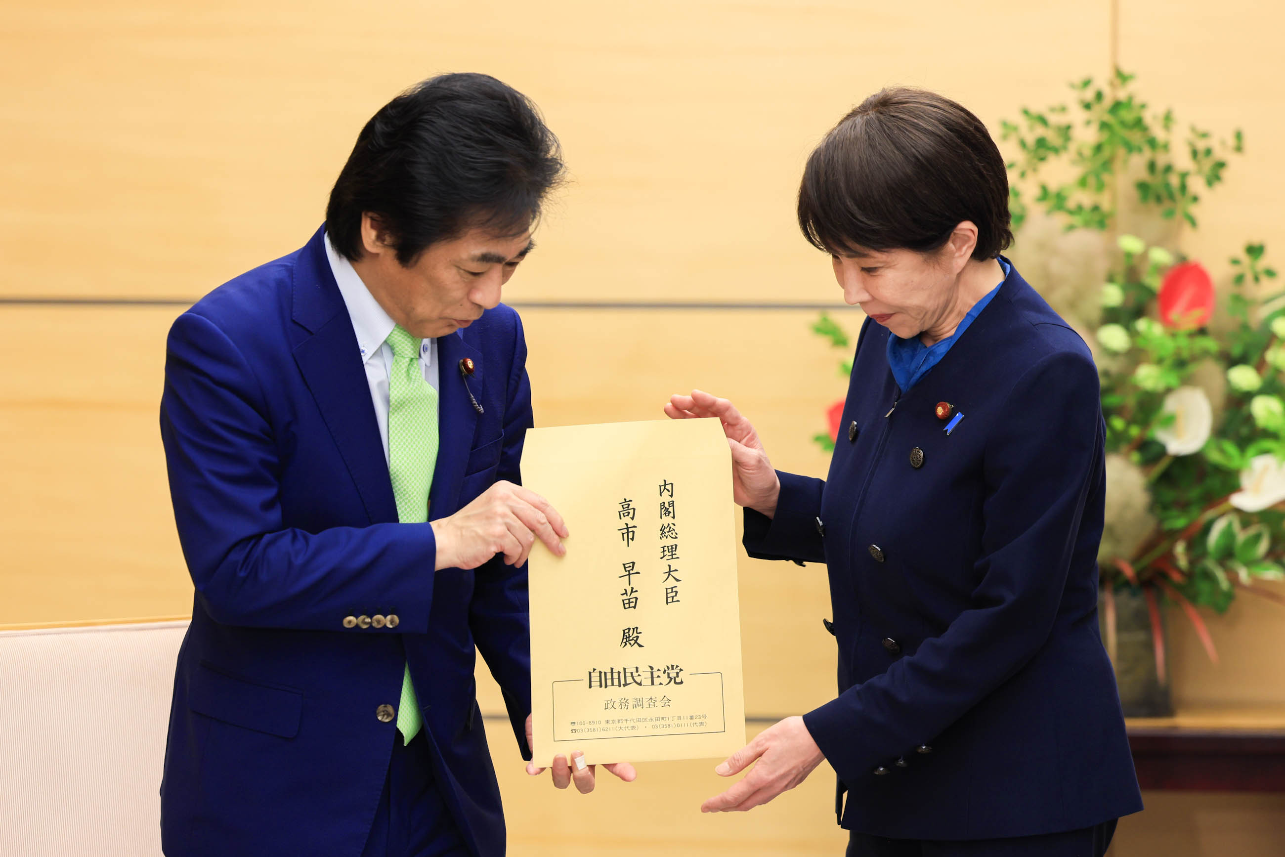 申入れを受ける高市総理２