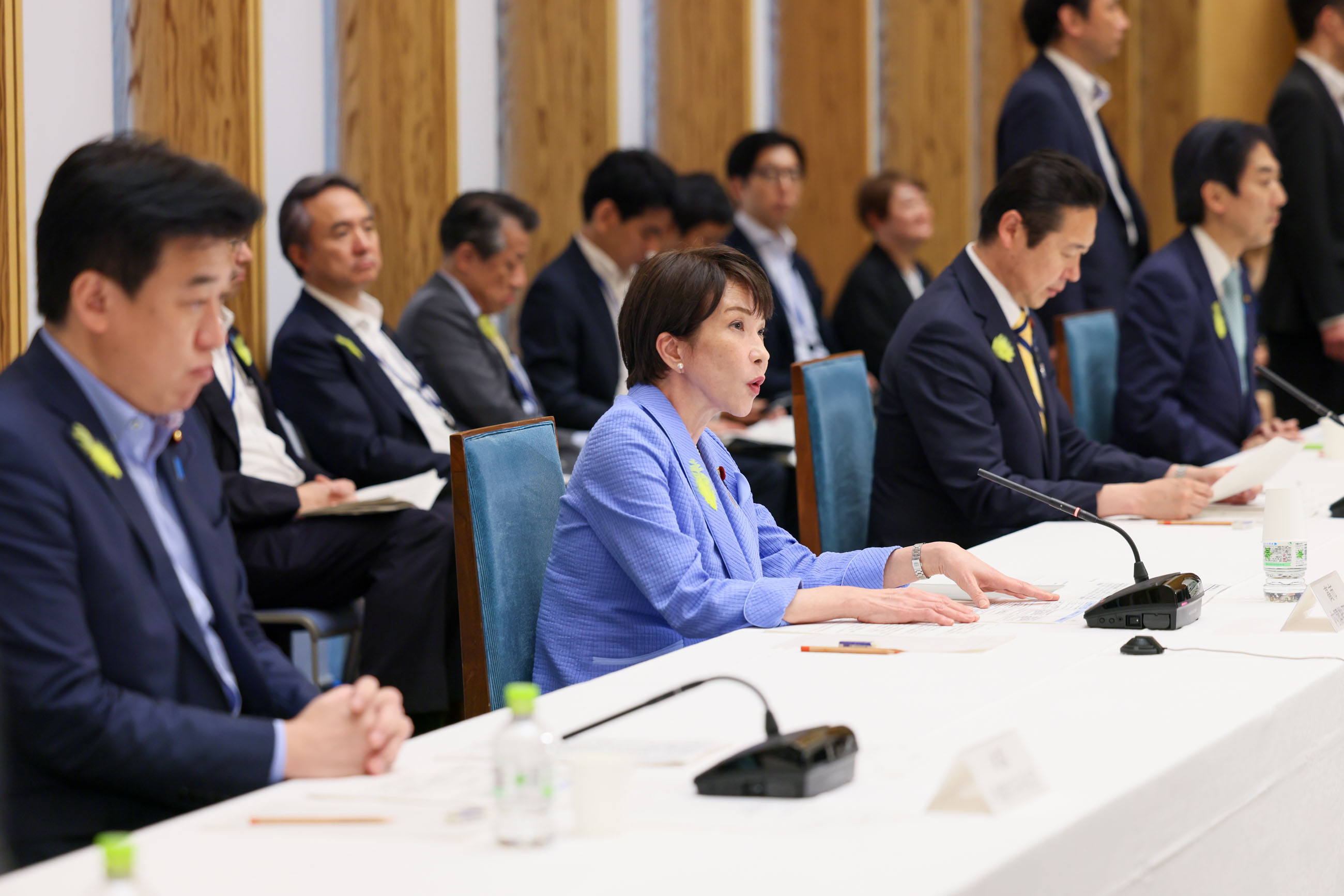 会議のまとめを行う高市総理２