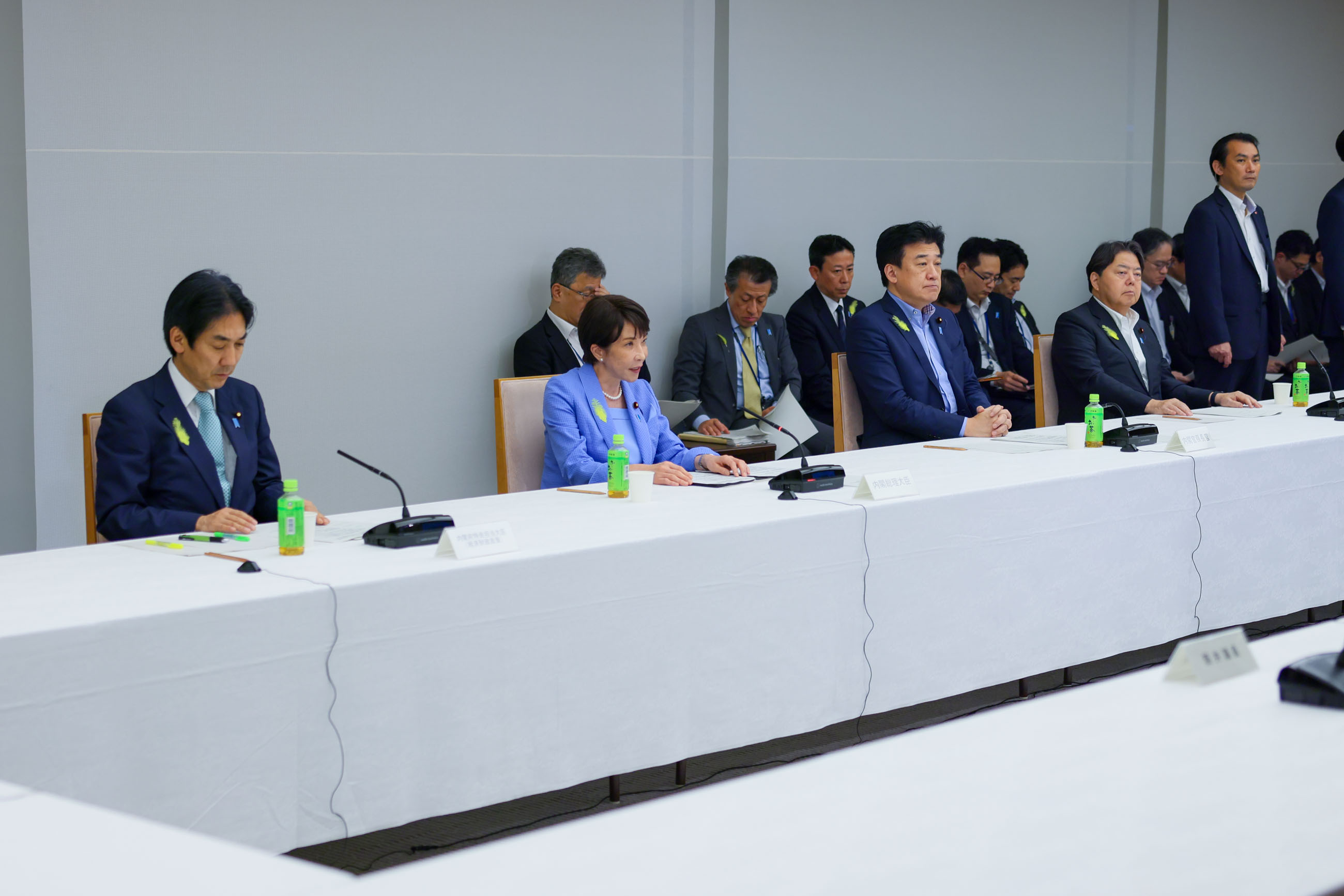 会議のまとめを行う高市総理６