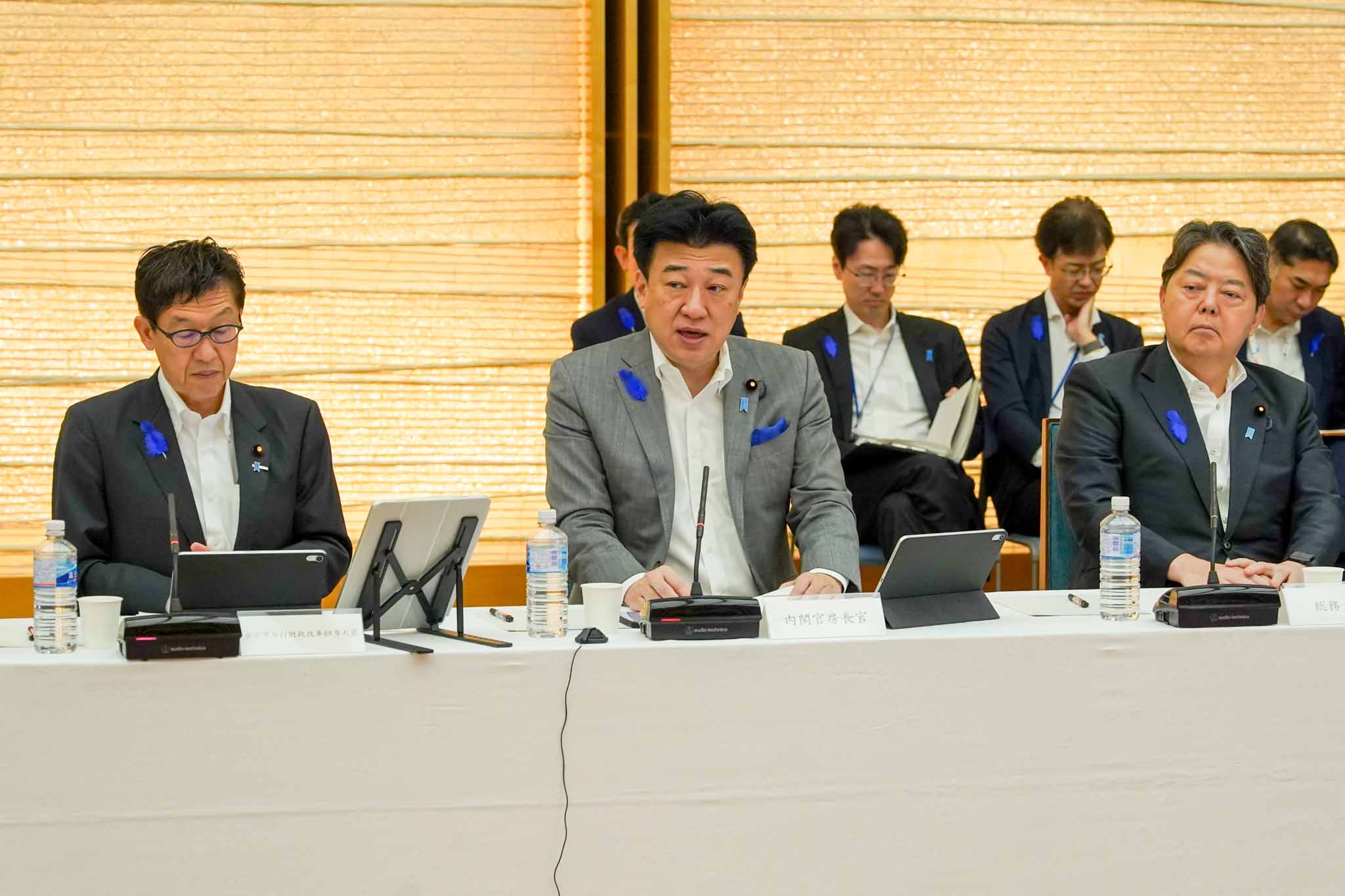 会議のまとめを行う木原官房長官１