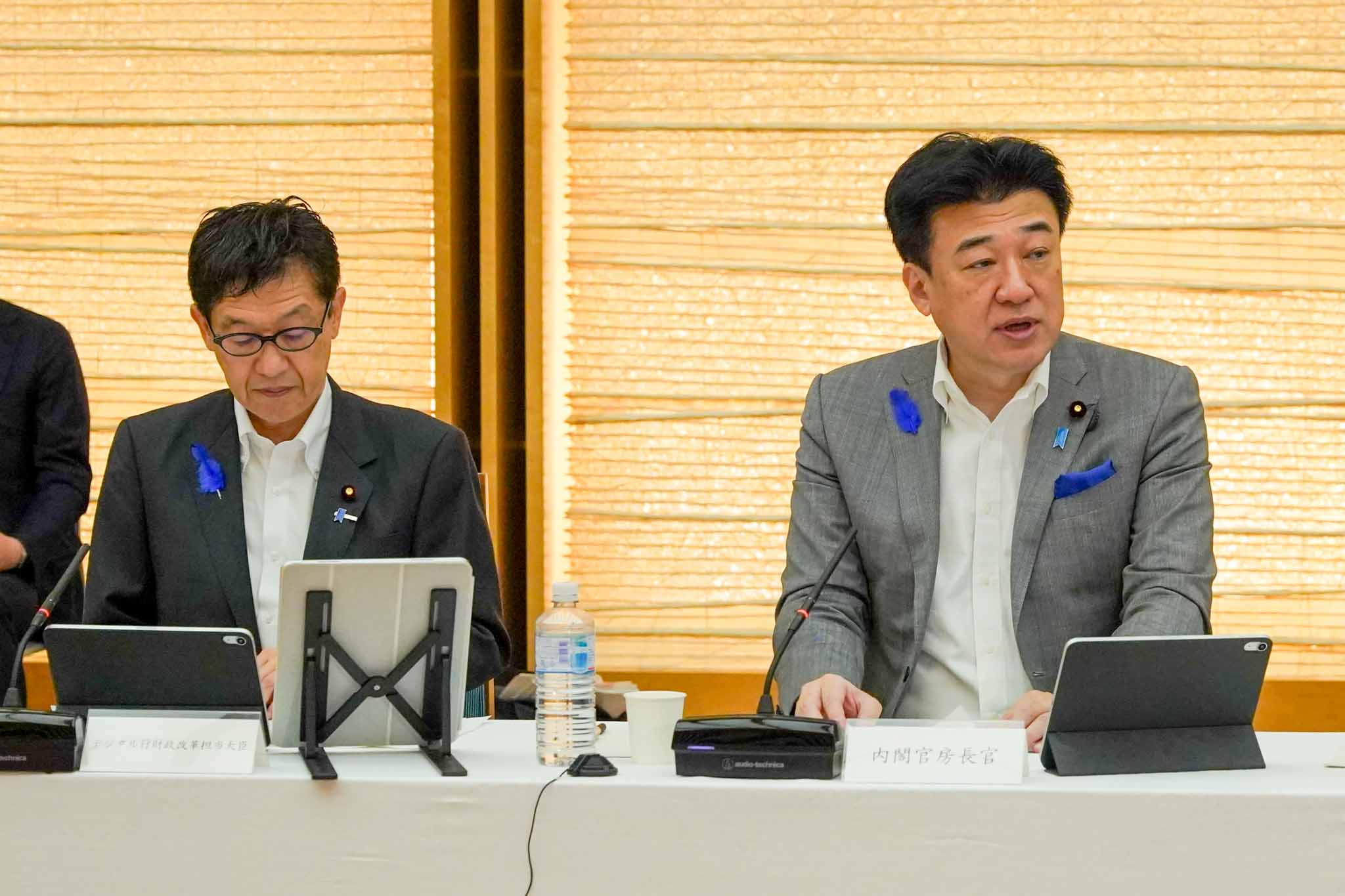 会議のまとめを行う木原官房長官４