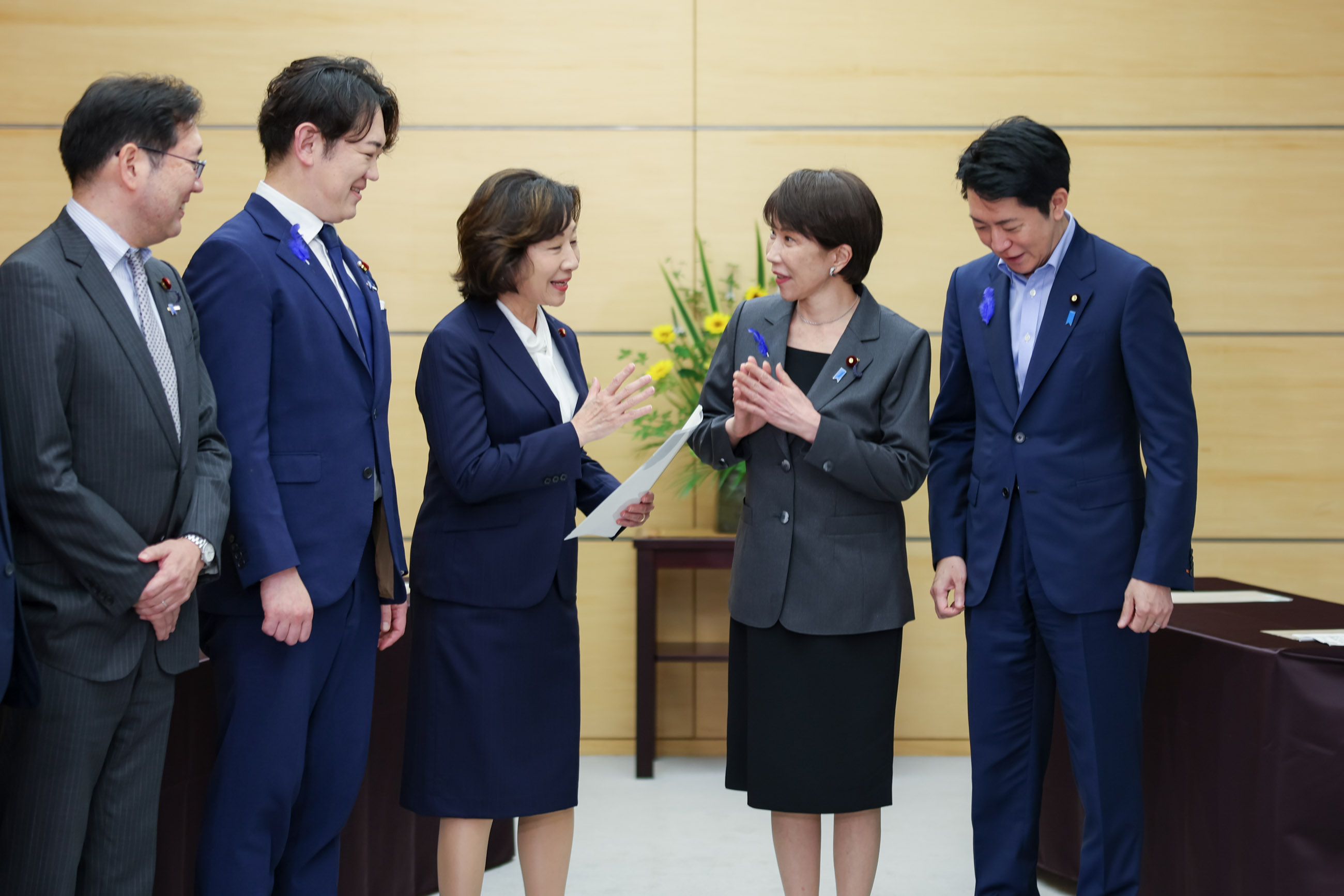 申入れを受ける高市総理２