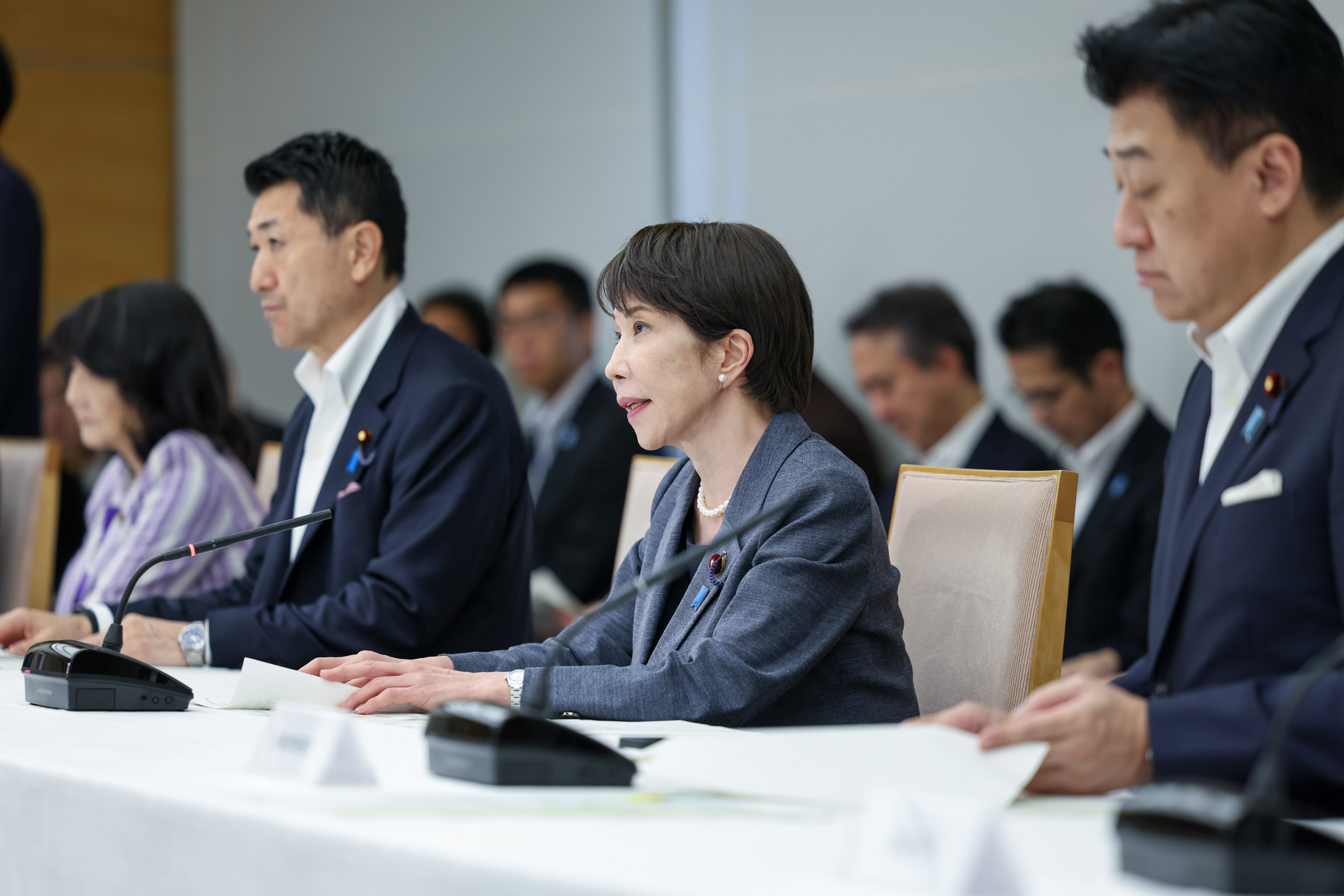 会議のまとめを行う高市総理１