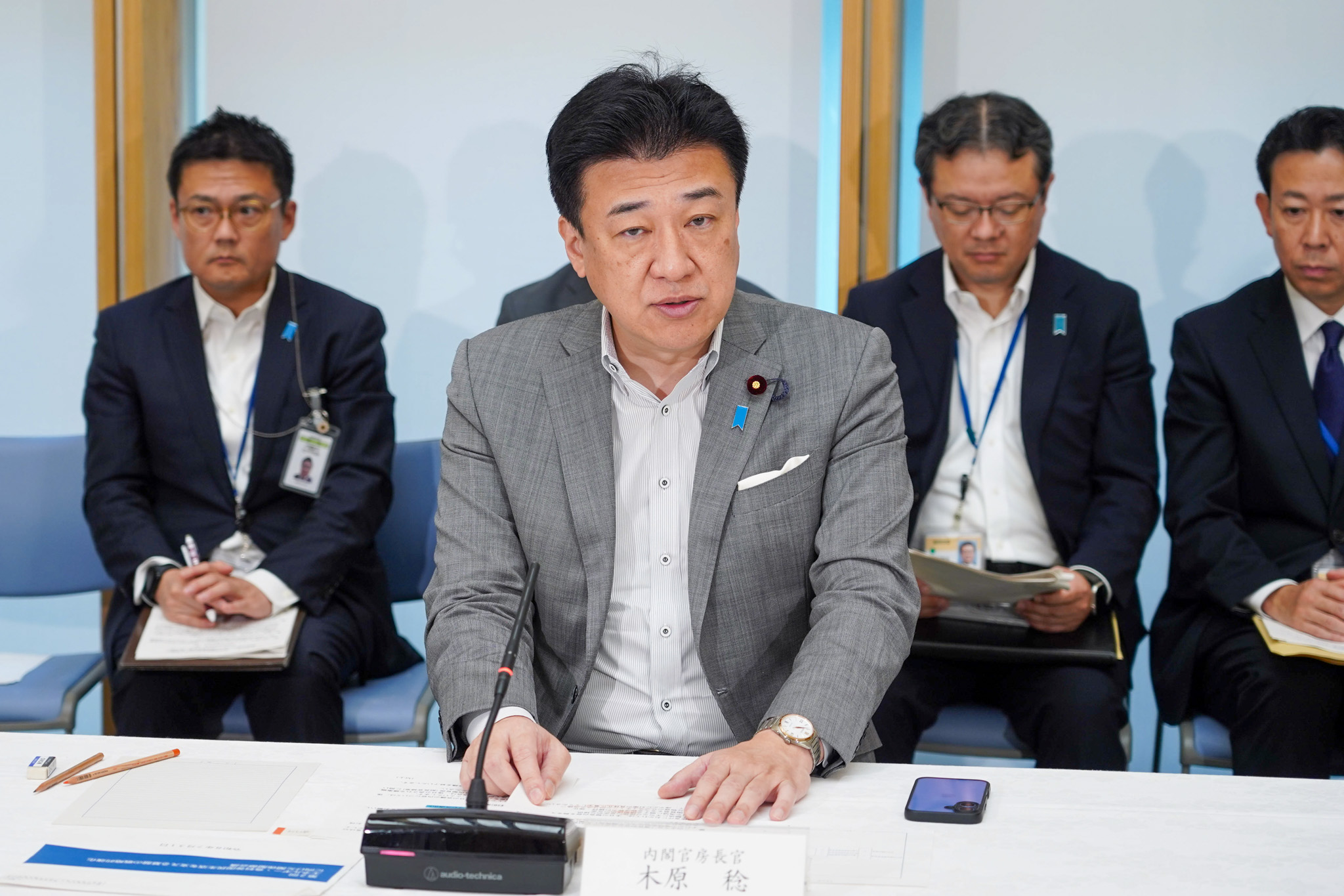 会議のまとめを行う木原官房長官１