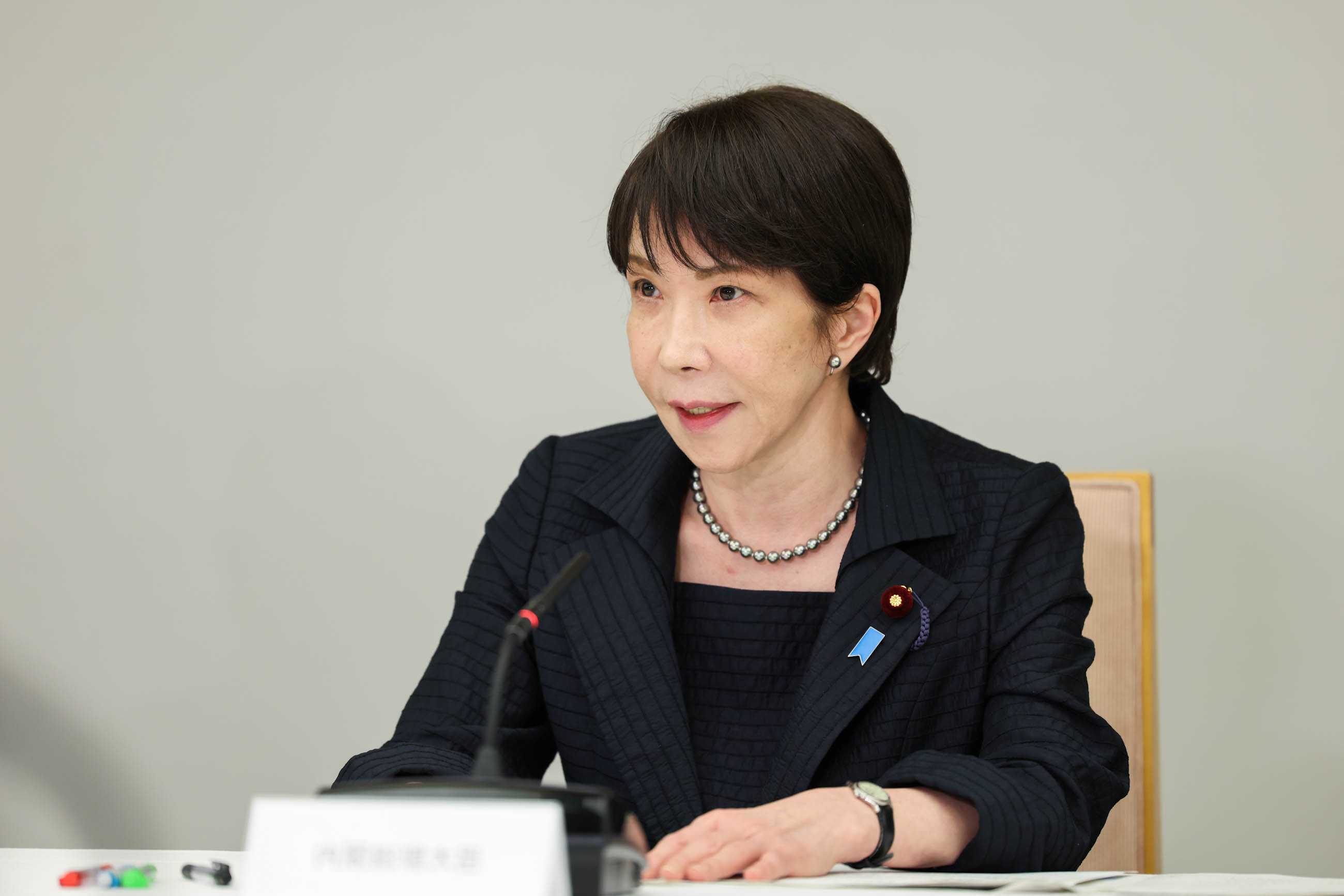 会議のまとめを行う高市総理６