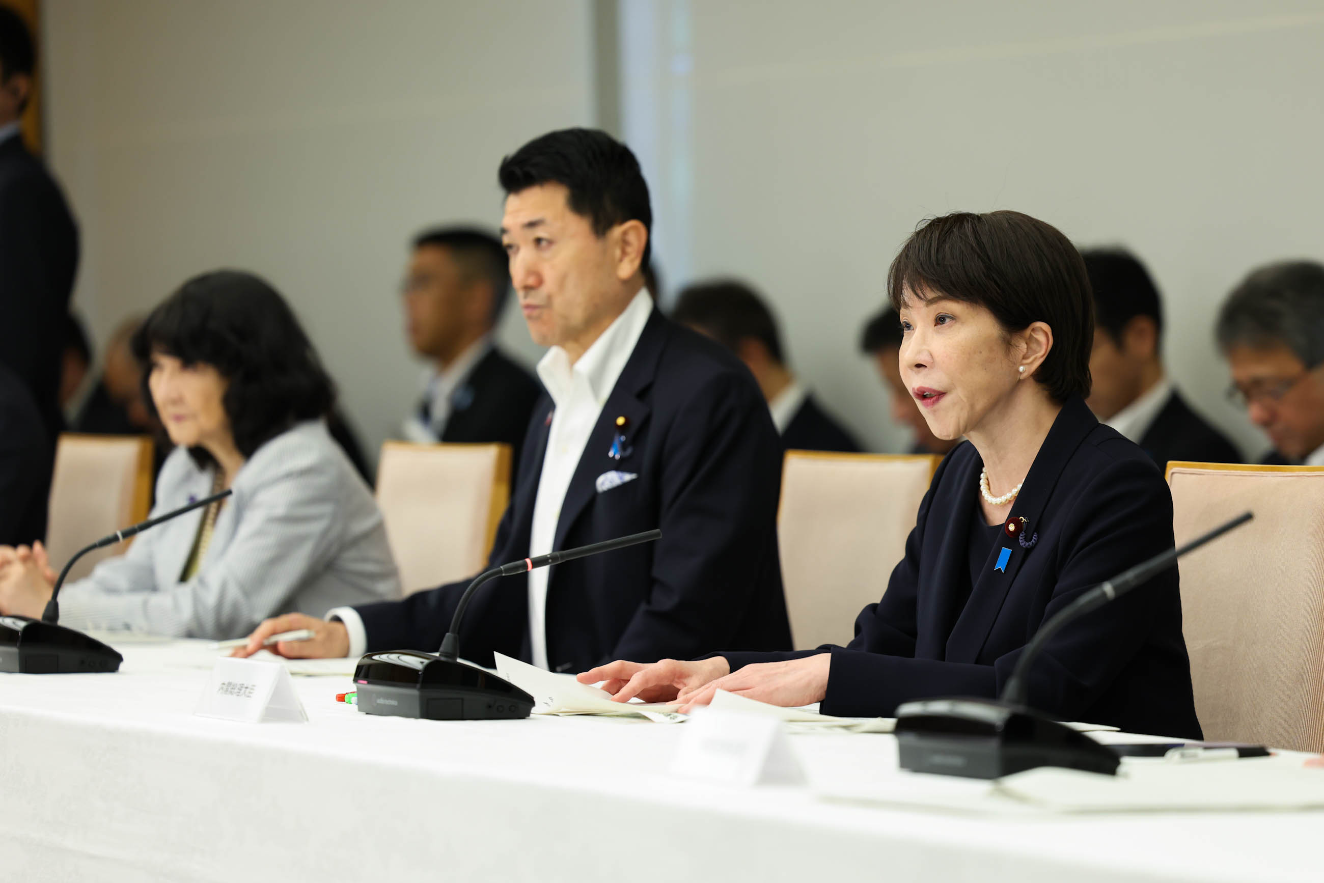 会議のまとめを行う高市総理５