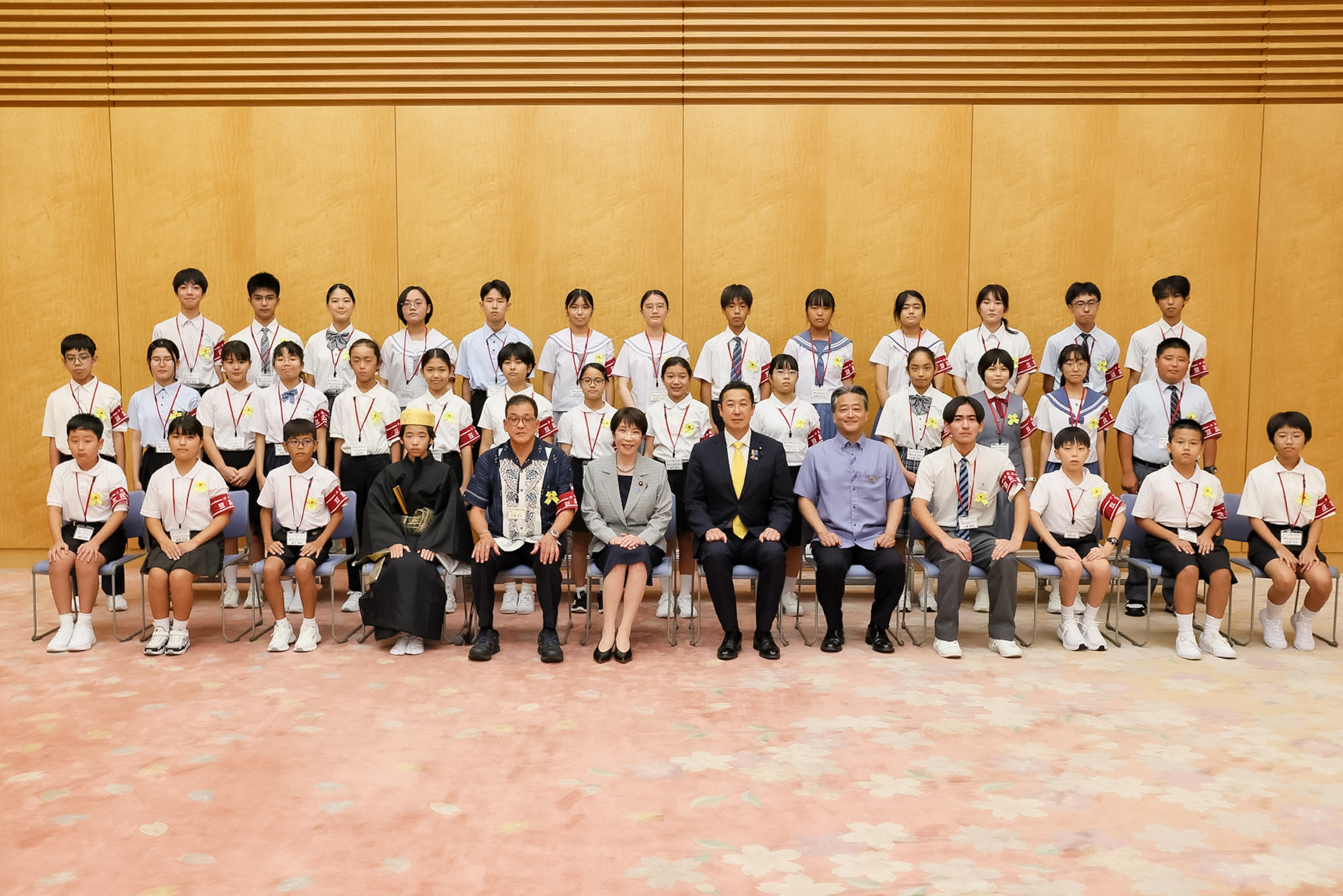 表敬を受ける高市総理１