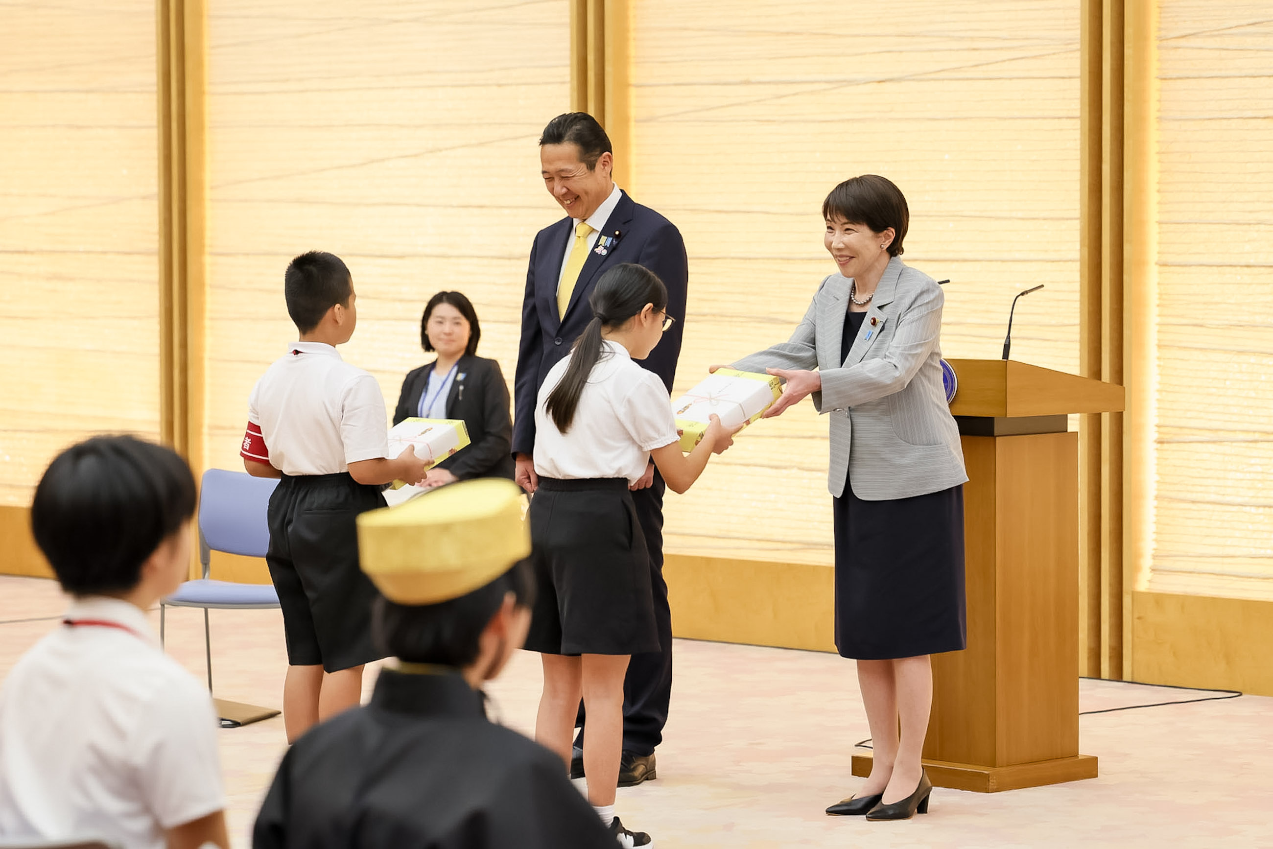 表敬を受ける高市総理８