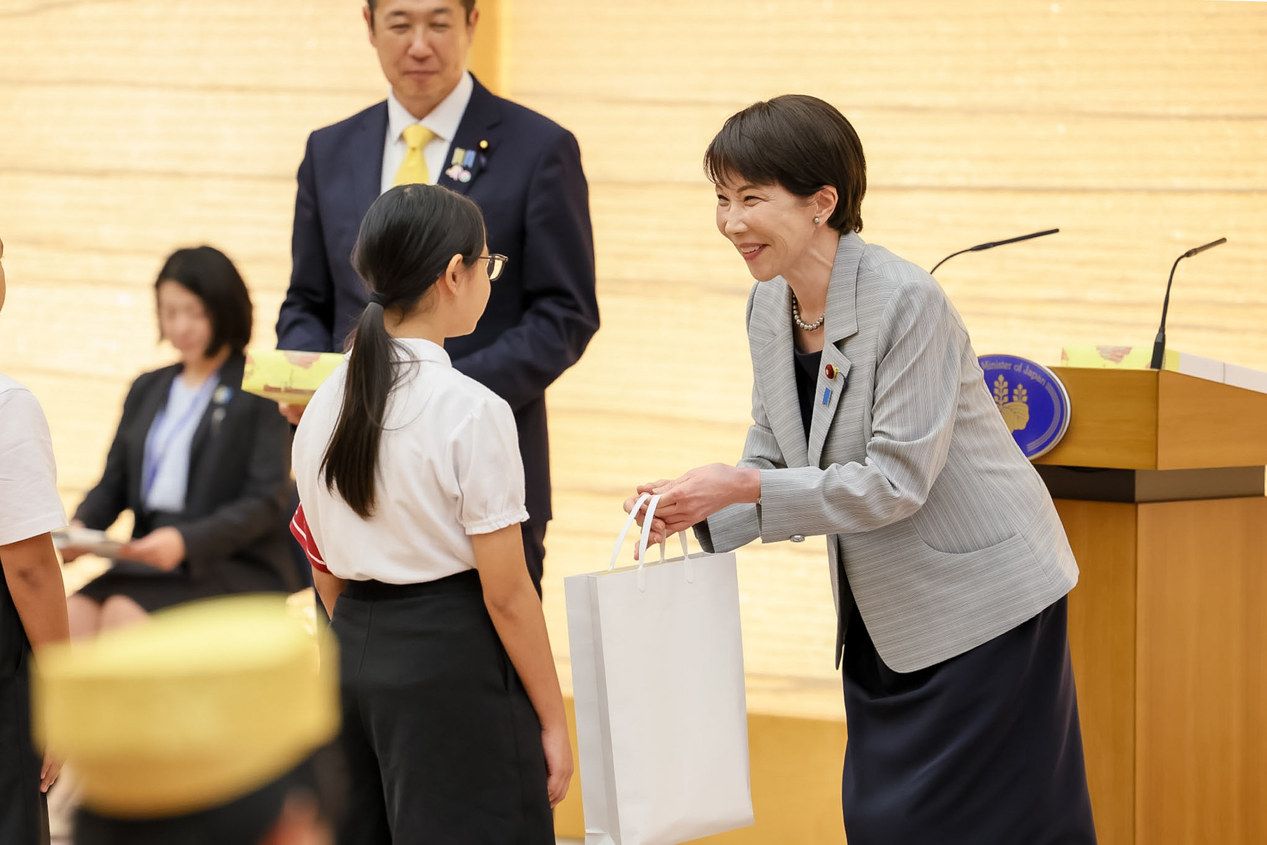 表敬を受ける高市総理９