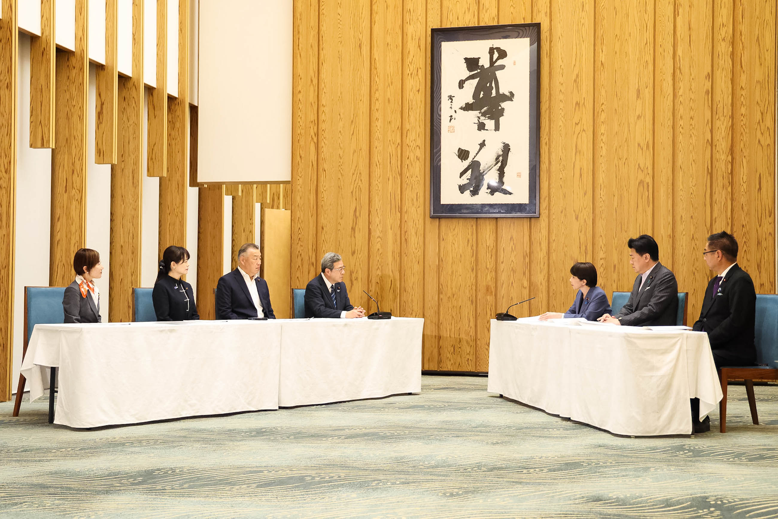 申入れを受ける高市総理２