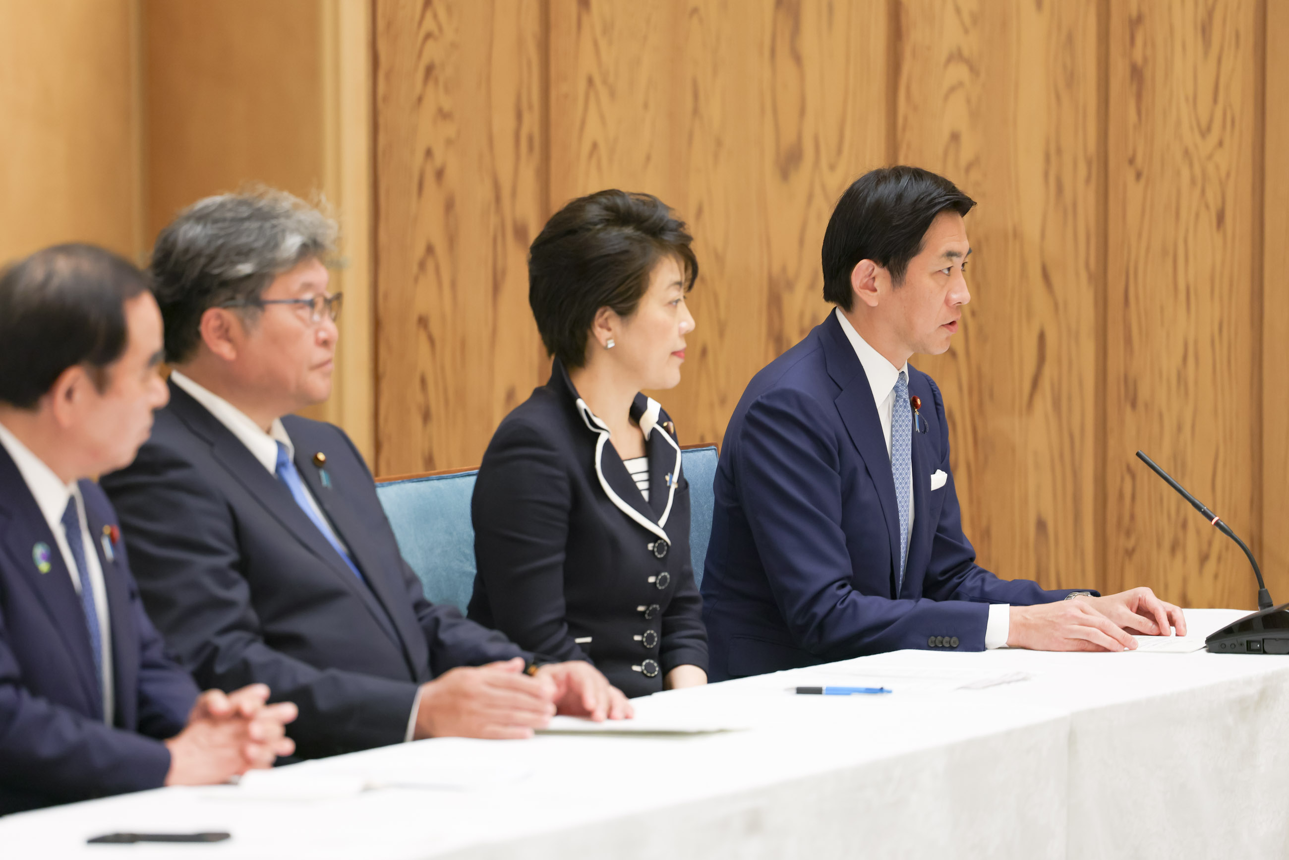 申入れを受ける高市総理５