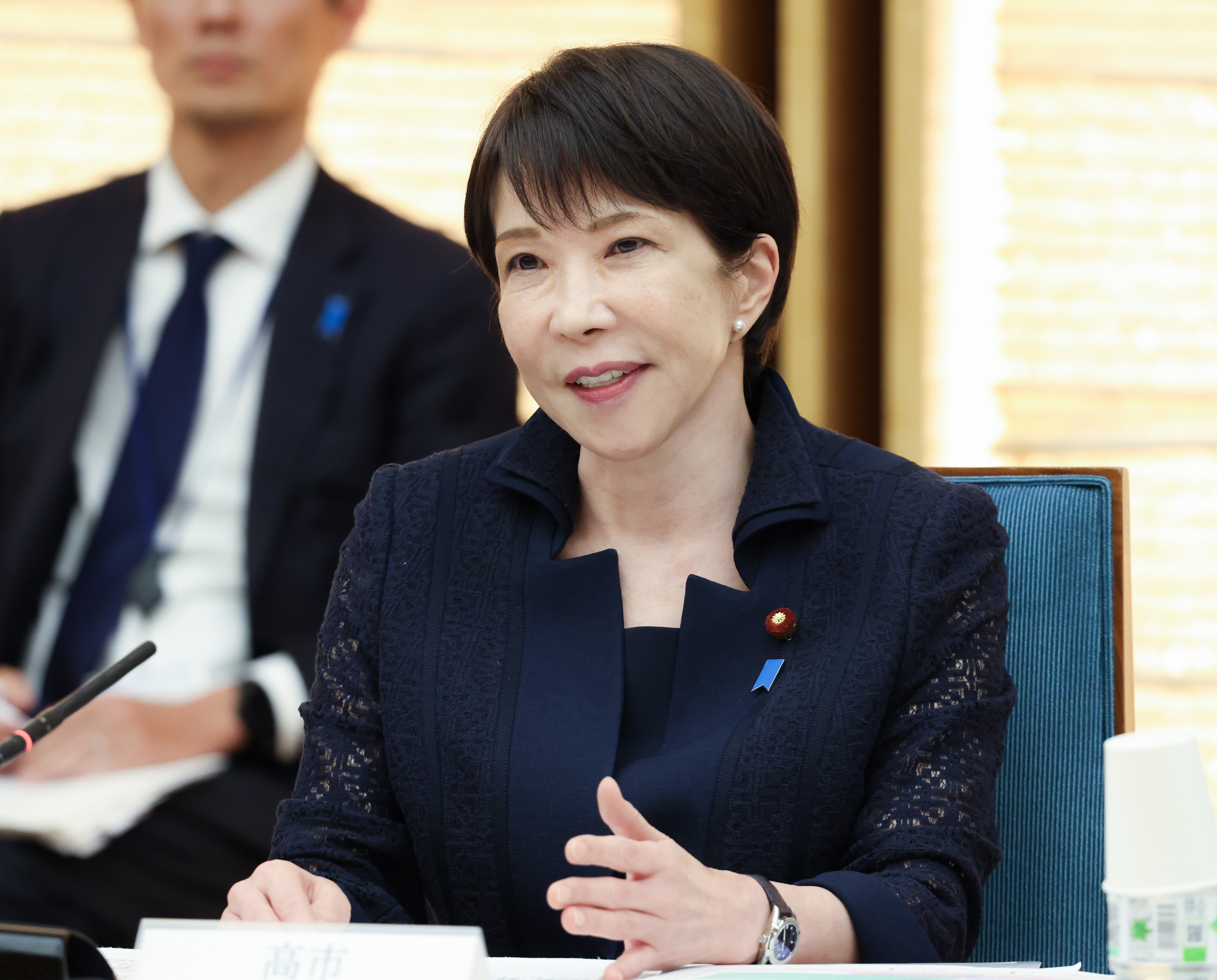 会議のまとめを行う高市総理１０