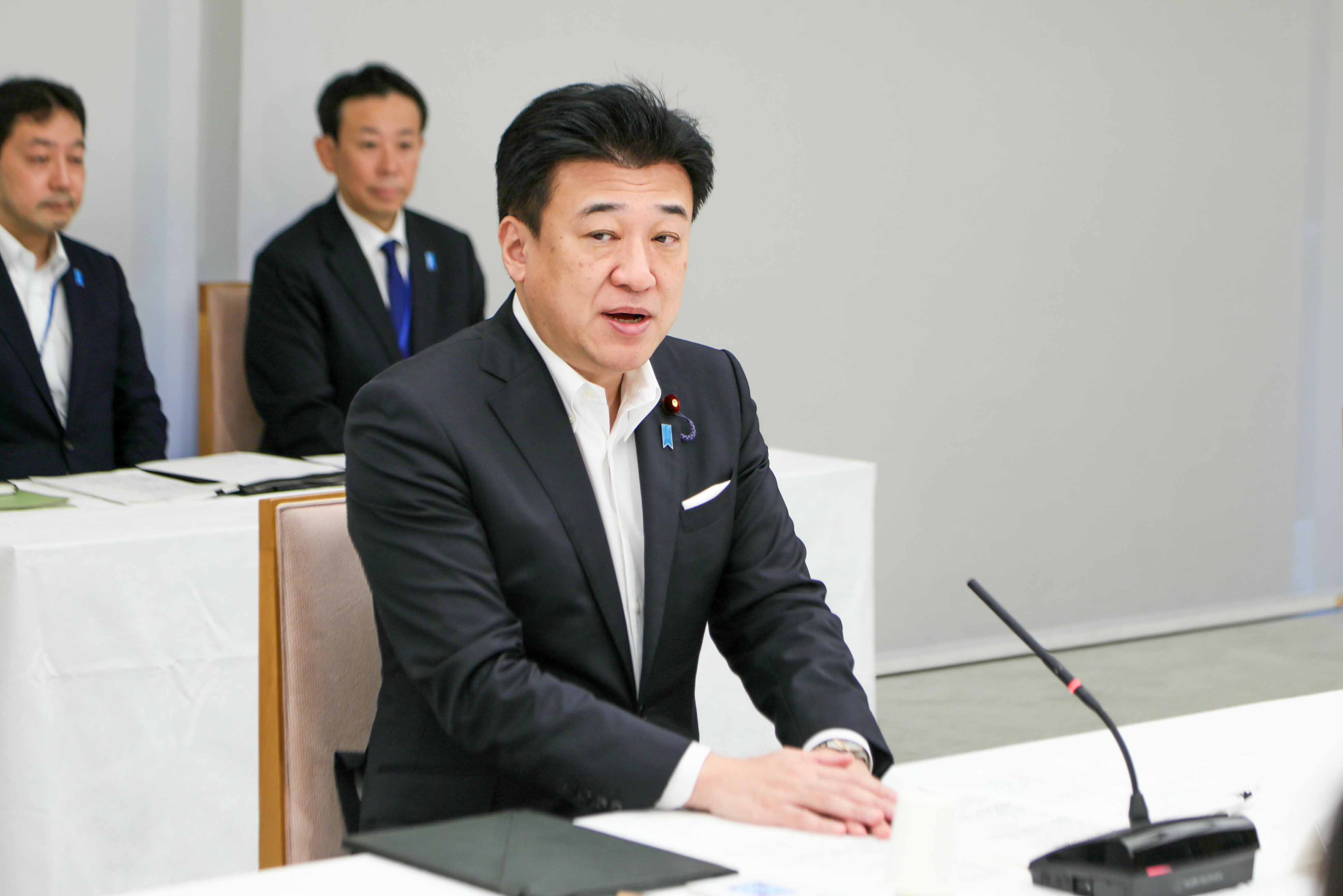 挨拶をする木原官房長官１