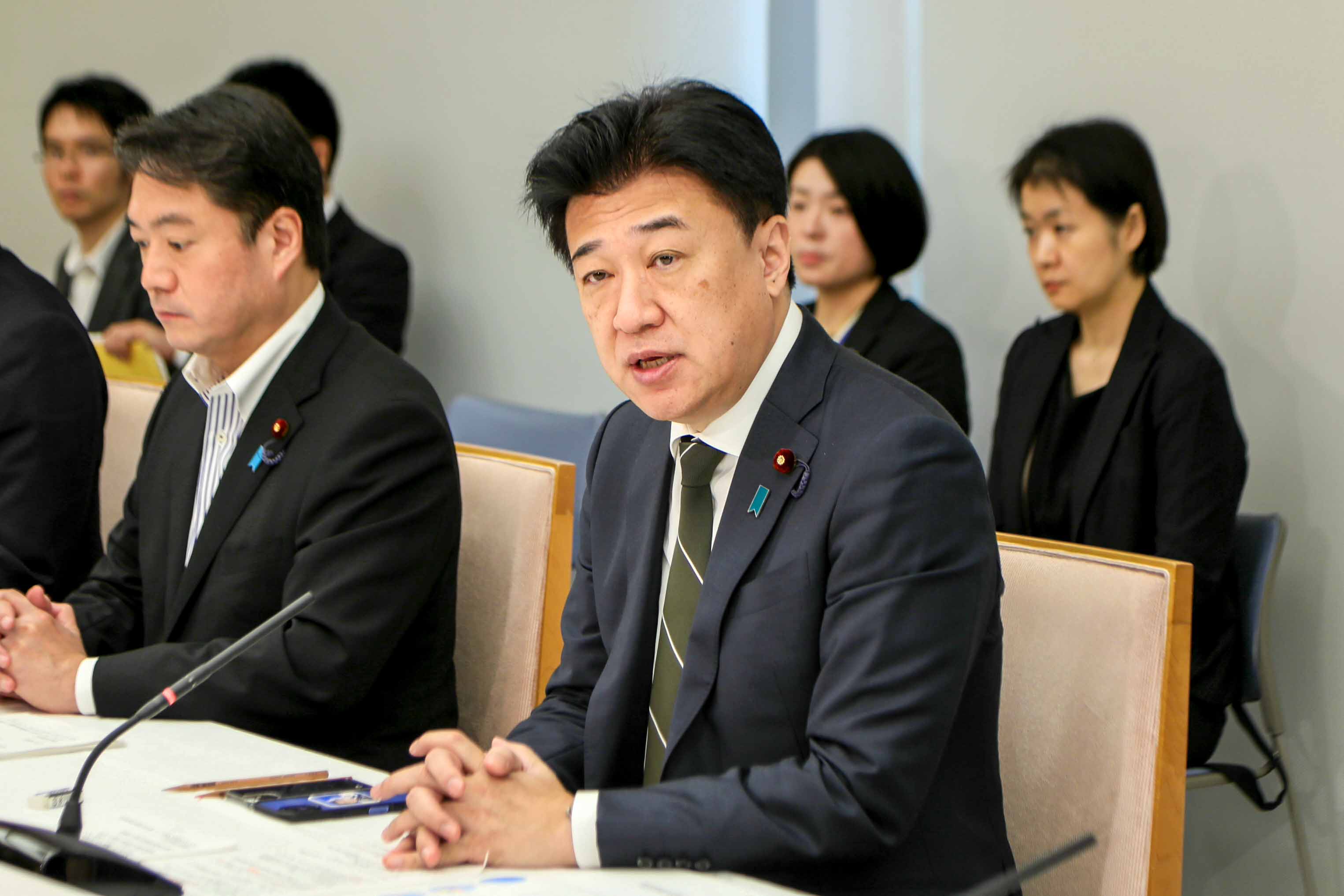 会議のまとめを行う木原官房長官２