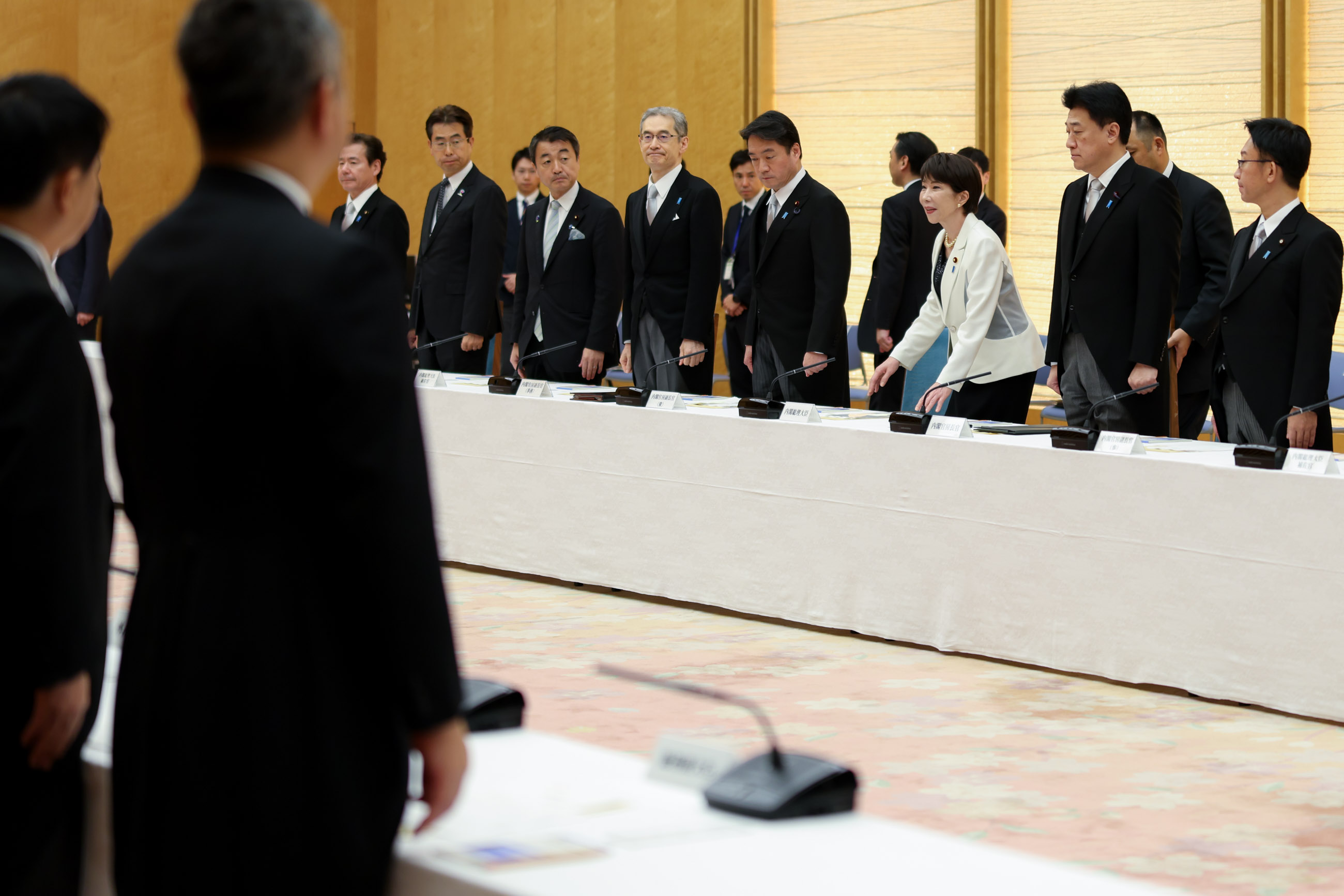 初副大臣会議に臨む高市総理