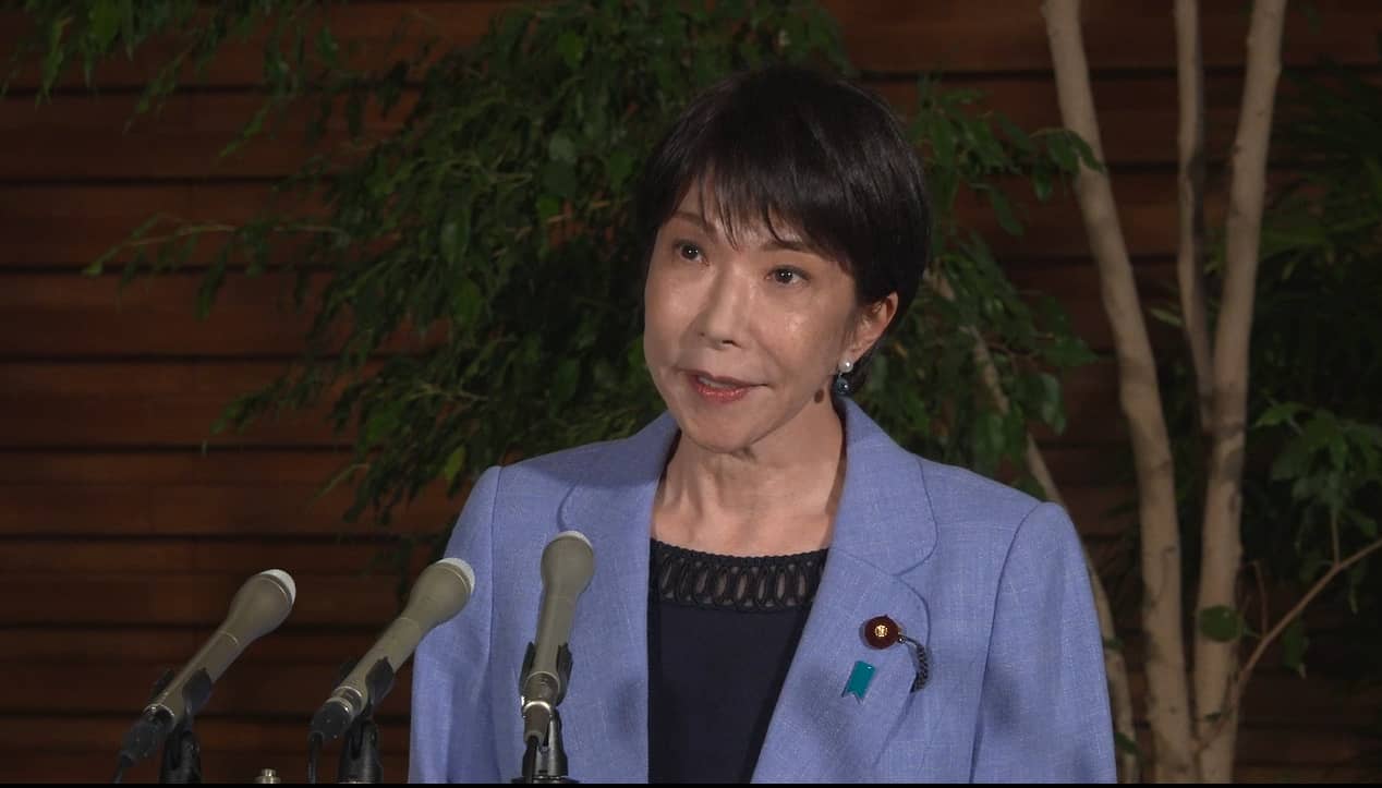 会見する高市総理