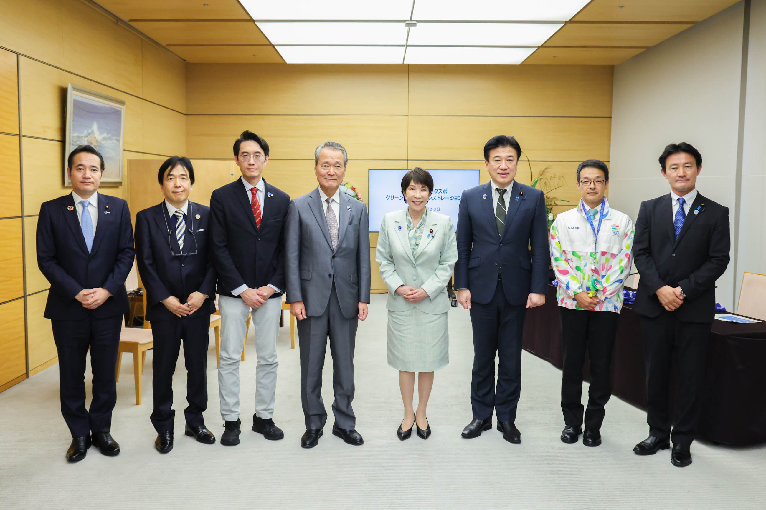 表敬を受ける高市総理１