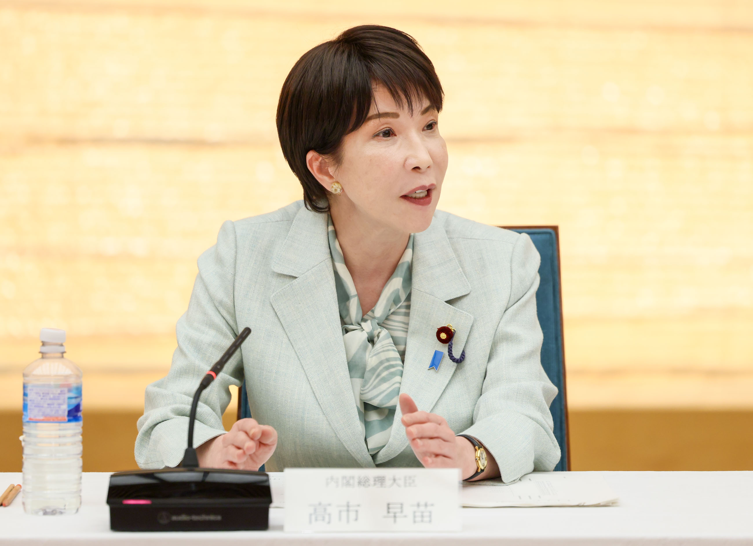 会議のまとめを行う高市総理２