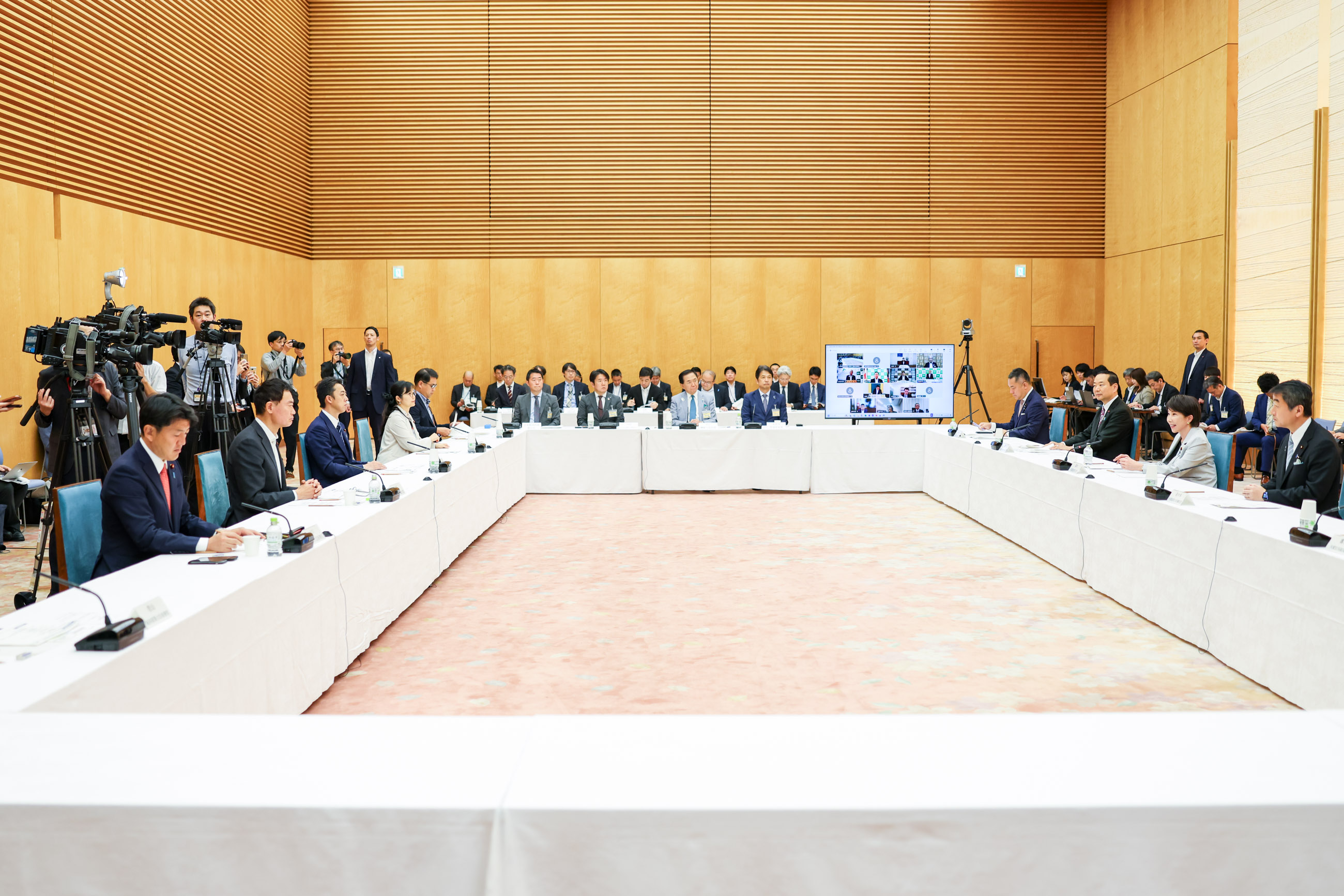 会議の様子４
