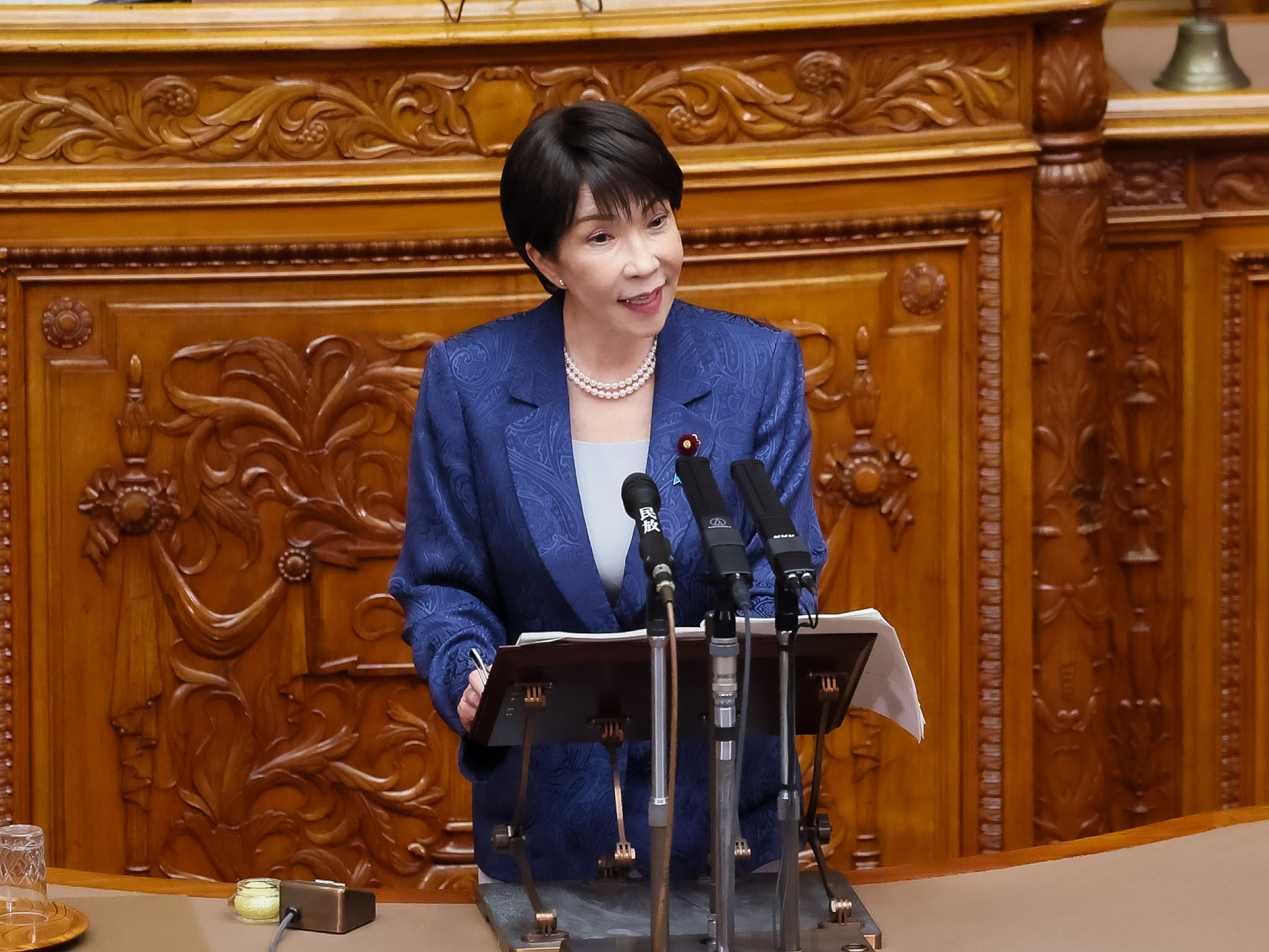 参議院本会議で所信表明演説を行う高市総理４