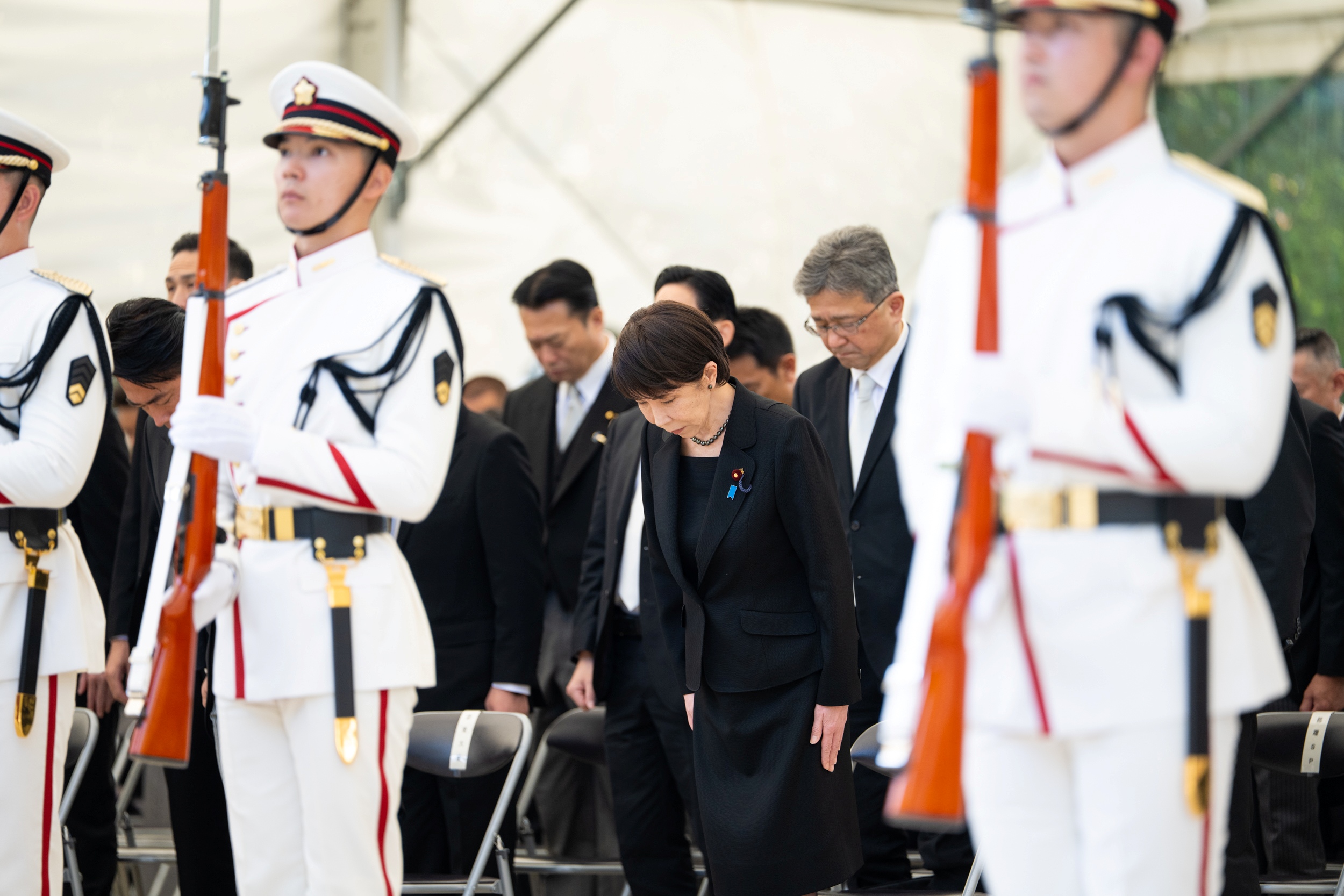 令和８年度自衛隊殉職隊員追悼式に参列する高市総理２（防衛省提供）