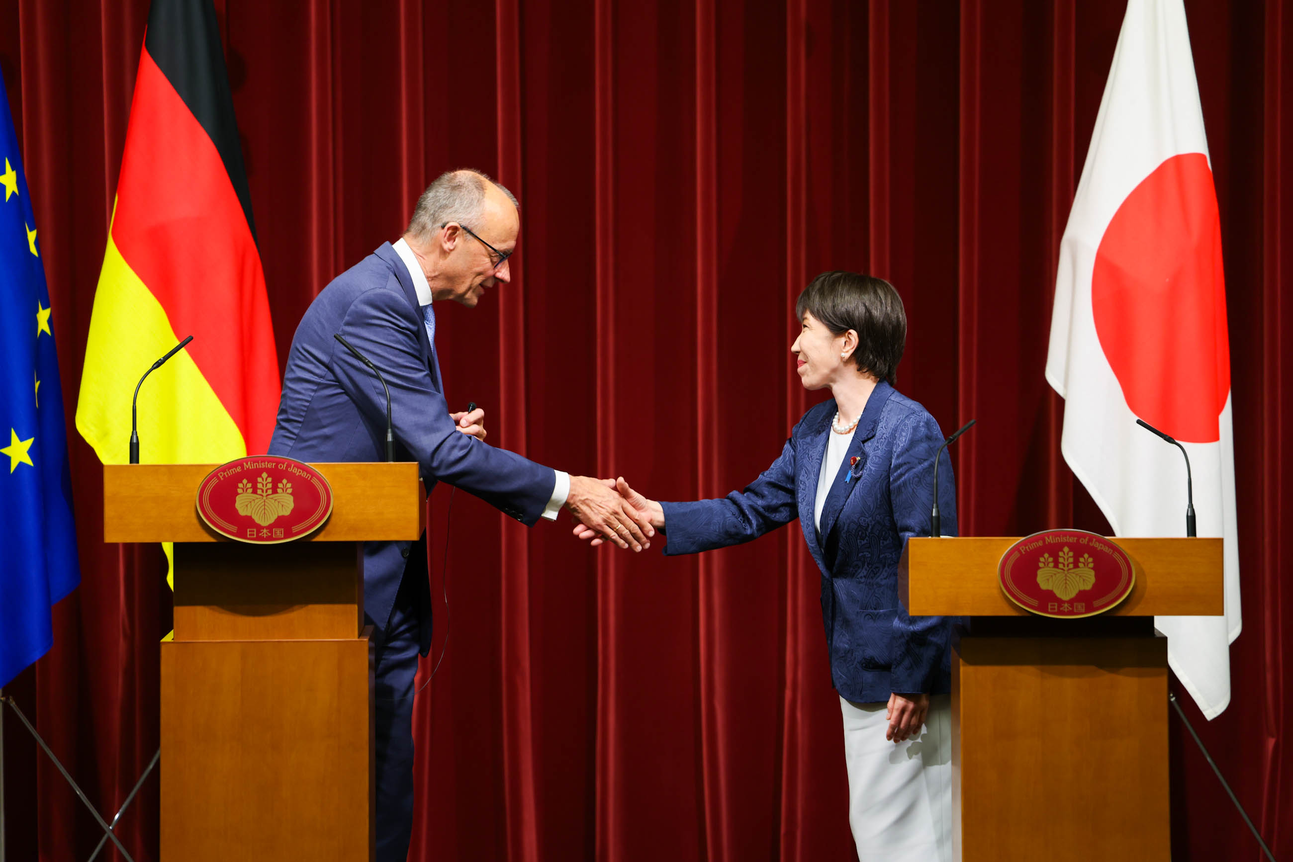 共同記者発表１３