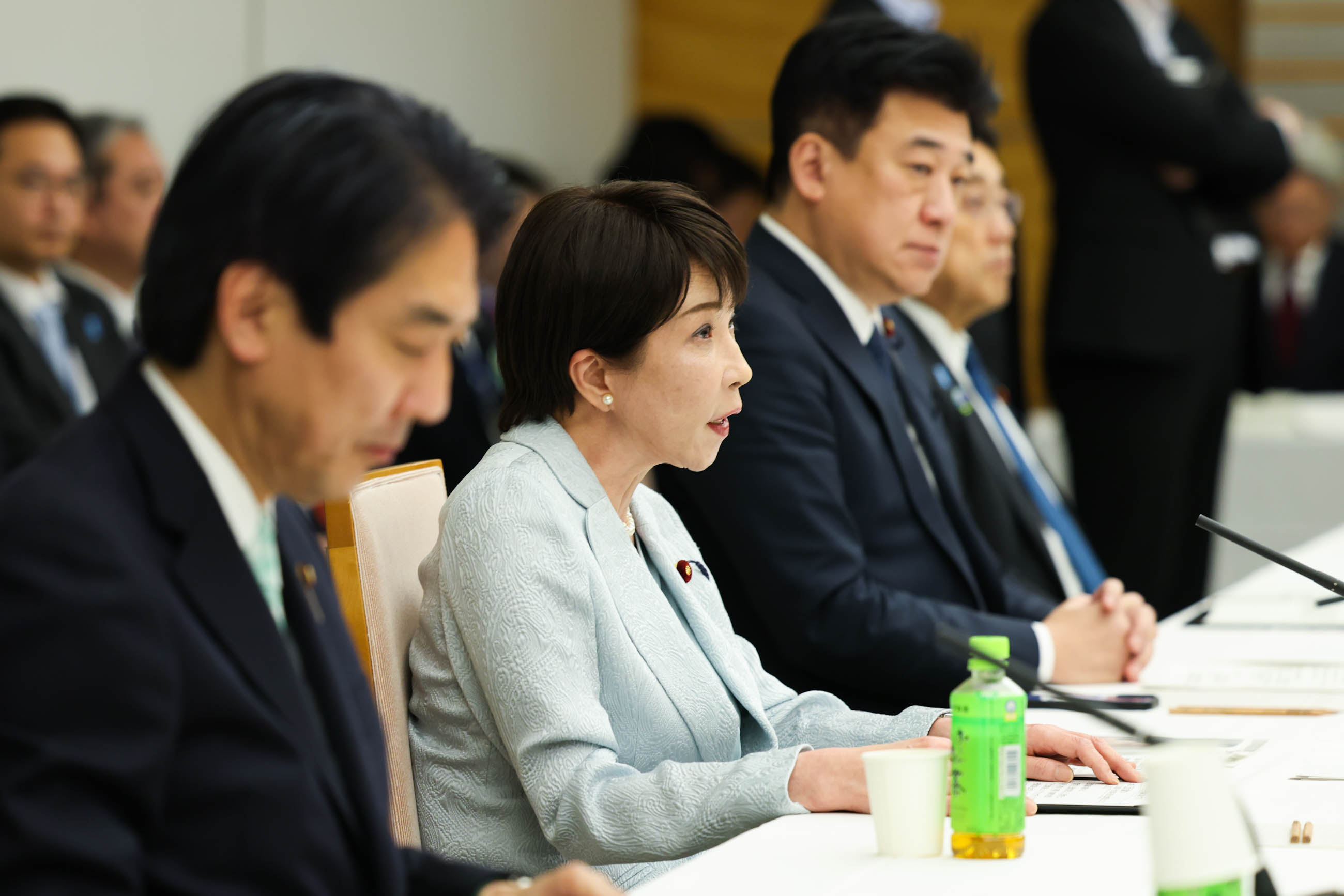 会議のまとめを行う高市総理１