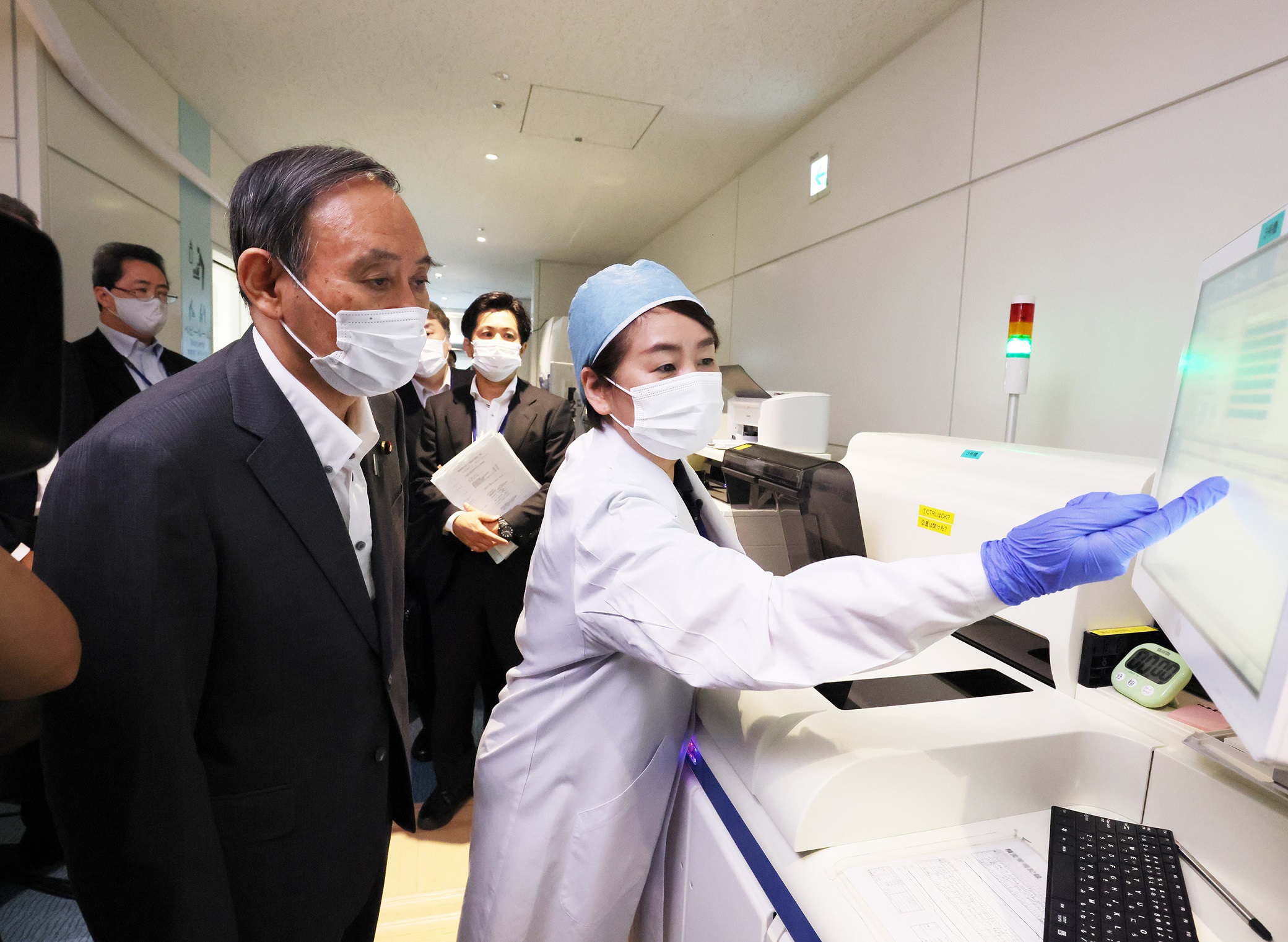 羽田空港（新型コロナワクチン職域接種会場及び検疫検査場）視察（令和3年6月28日）