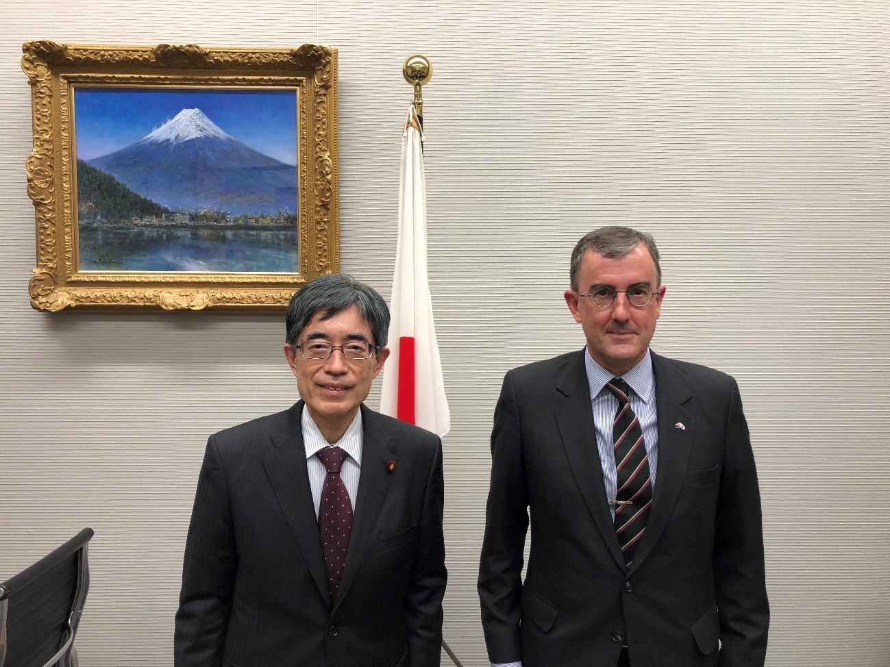 寺田内閣総理大臣補佐官とビッグス豪外務貿易省軍備管理不拡散担当大使との意見交換