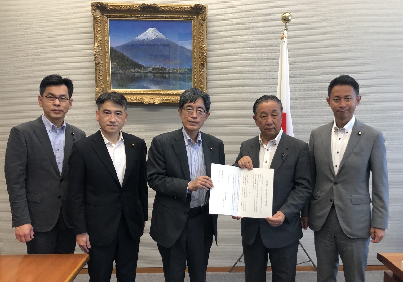 公明党広島県本部による寺田補佐官への表敬