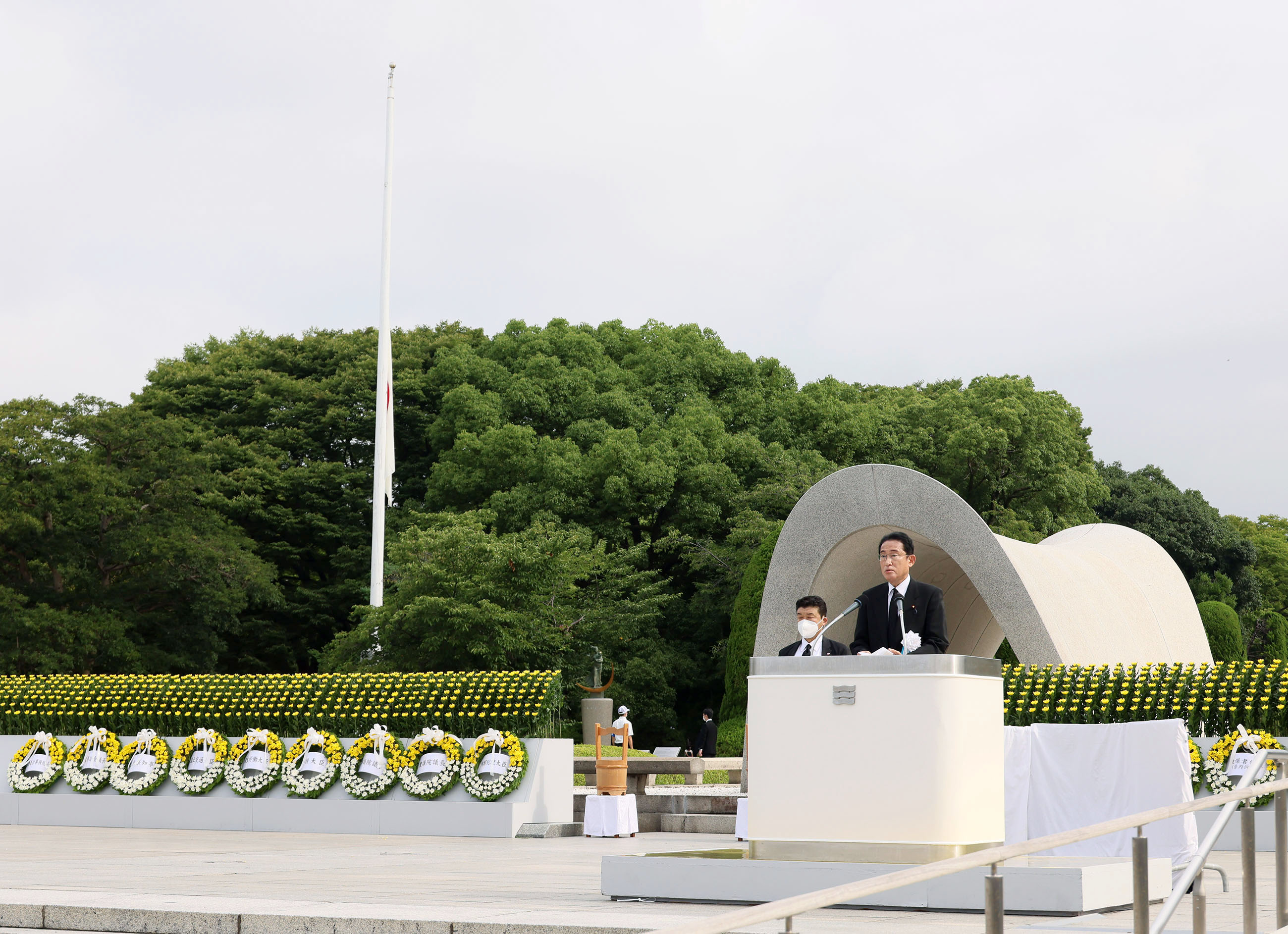 広島市原爆死没者慰霊式並びに平和祈念式あいさつ