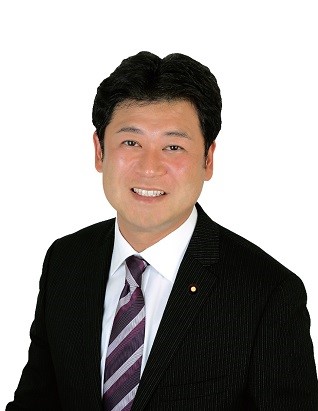 顔写真：田中英之