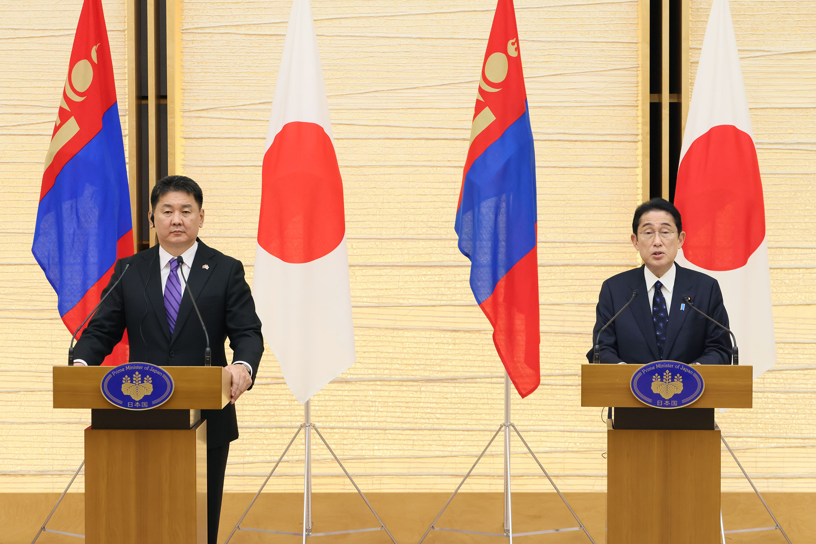 共同記者発表３