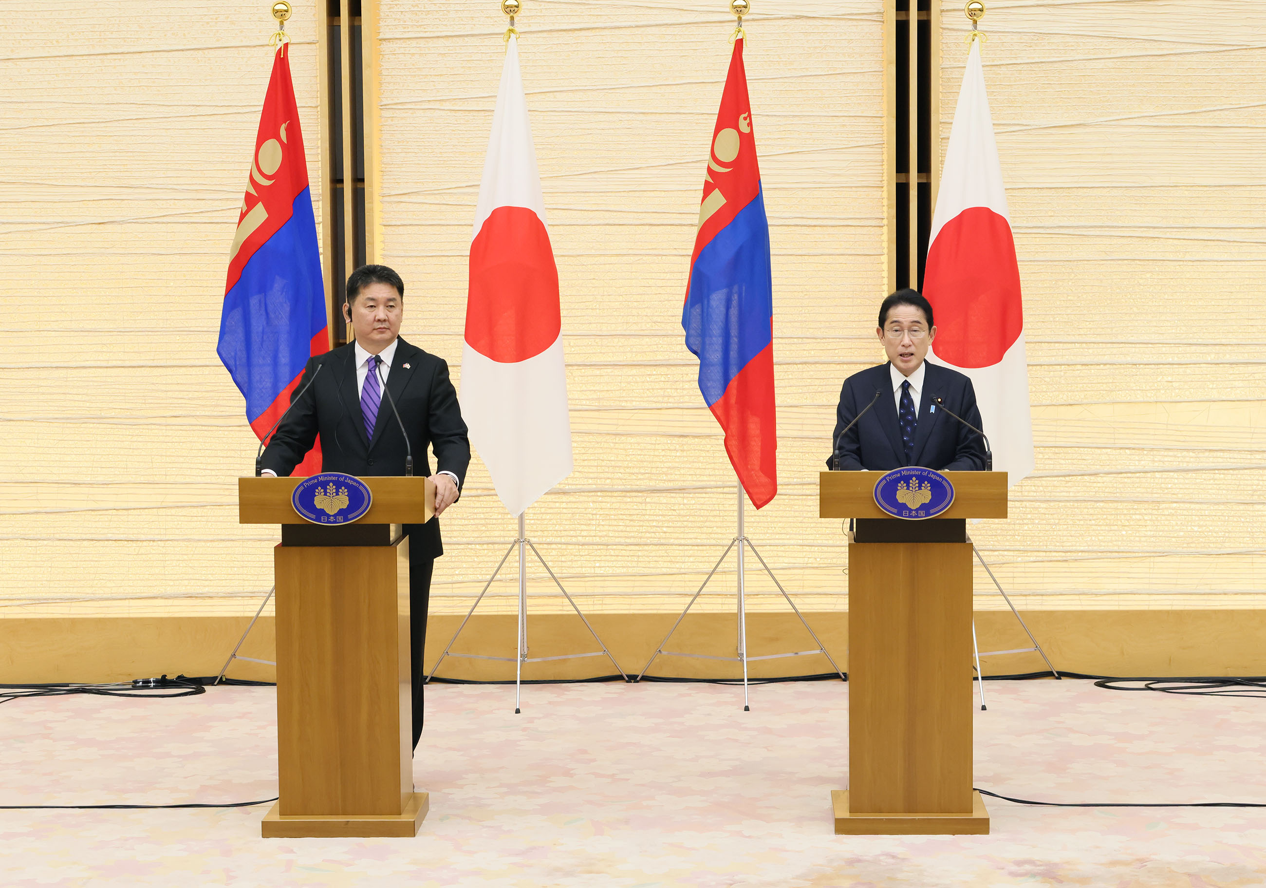 共同記者発表４