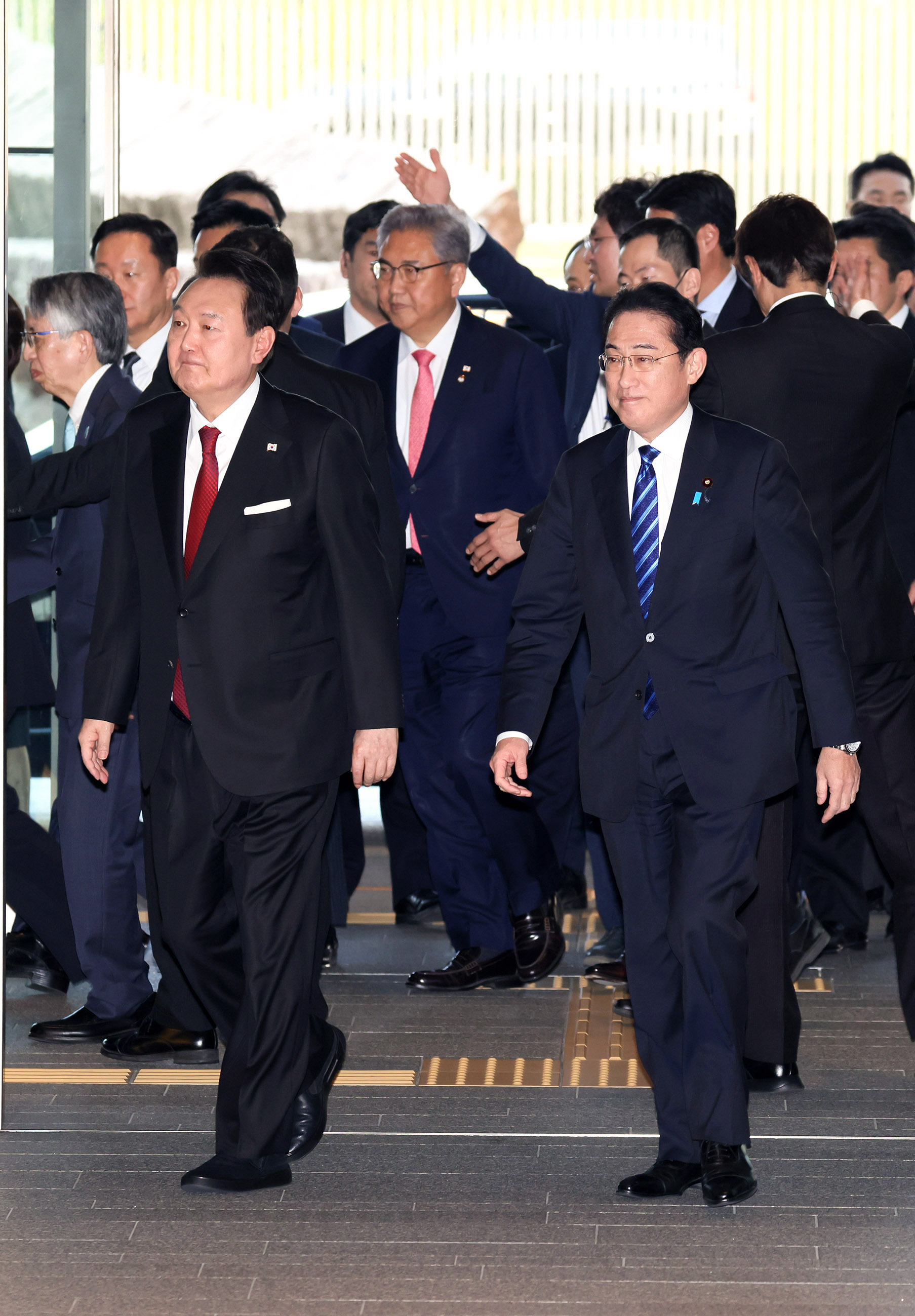 尹錫悦（ユン・ソンニョル）韓国大統領を出迎える岸田総理
