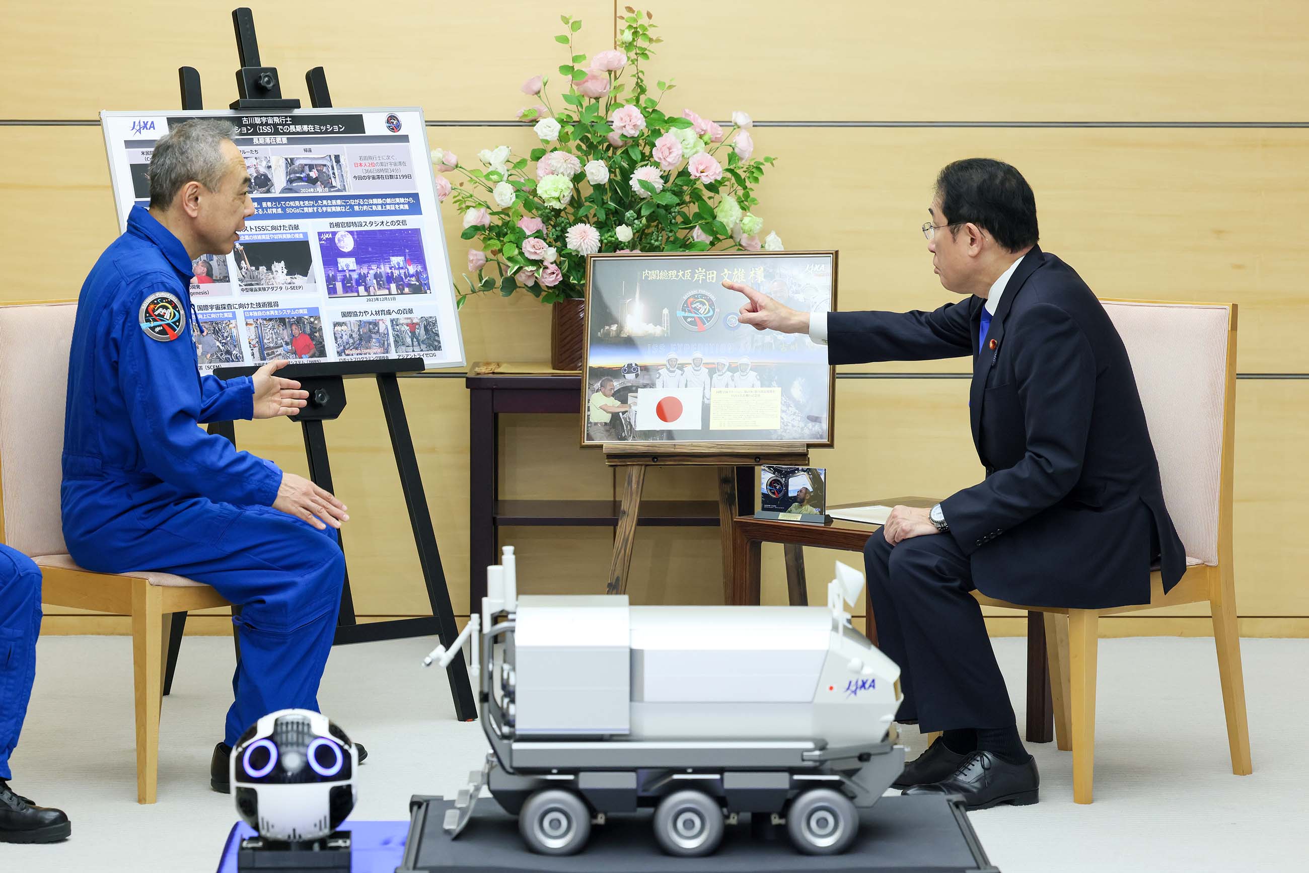 表敬を受ける岸田総理６