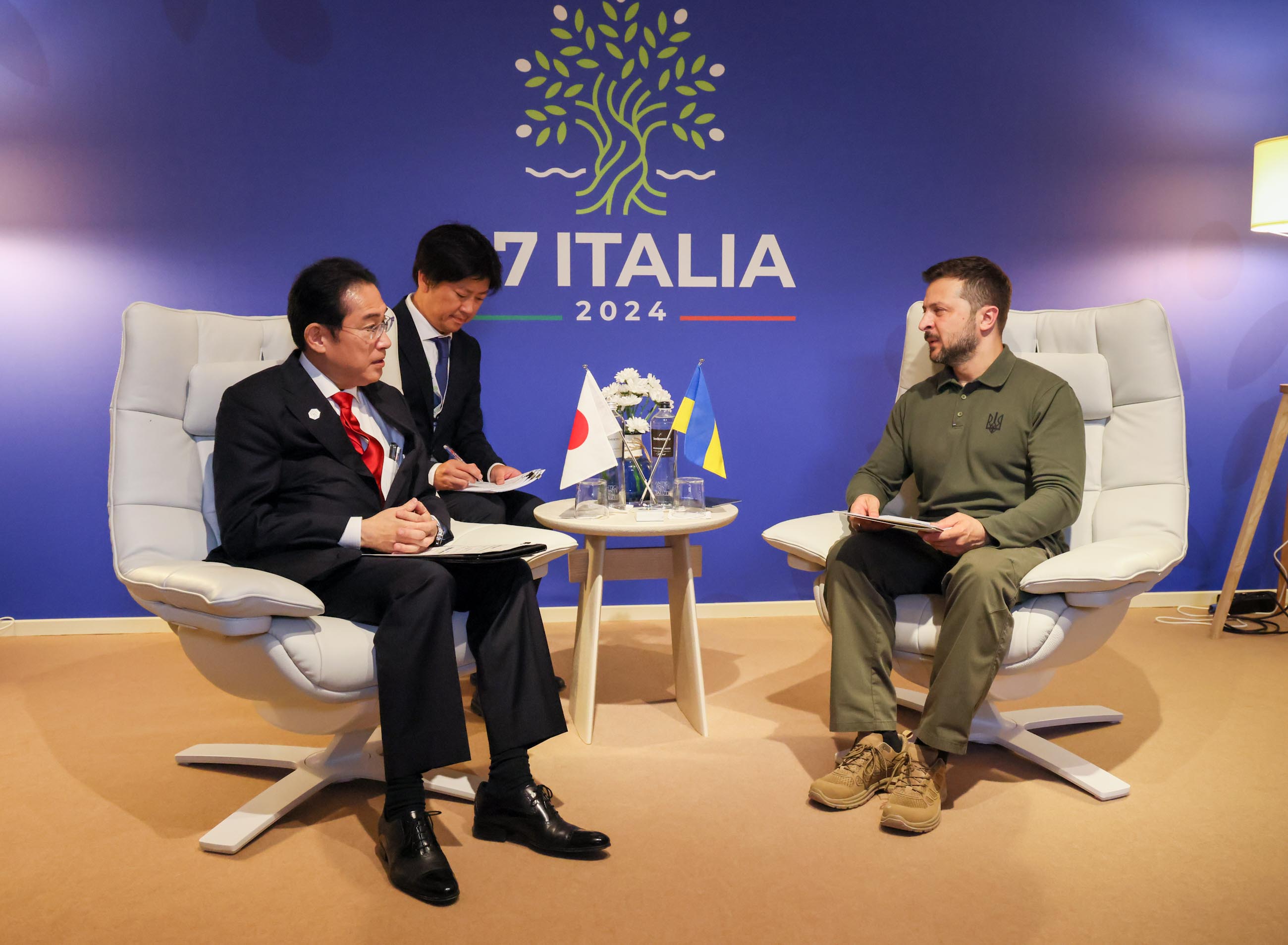 日・ウクライナ署名式及び首脳会談５