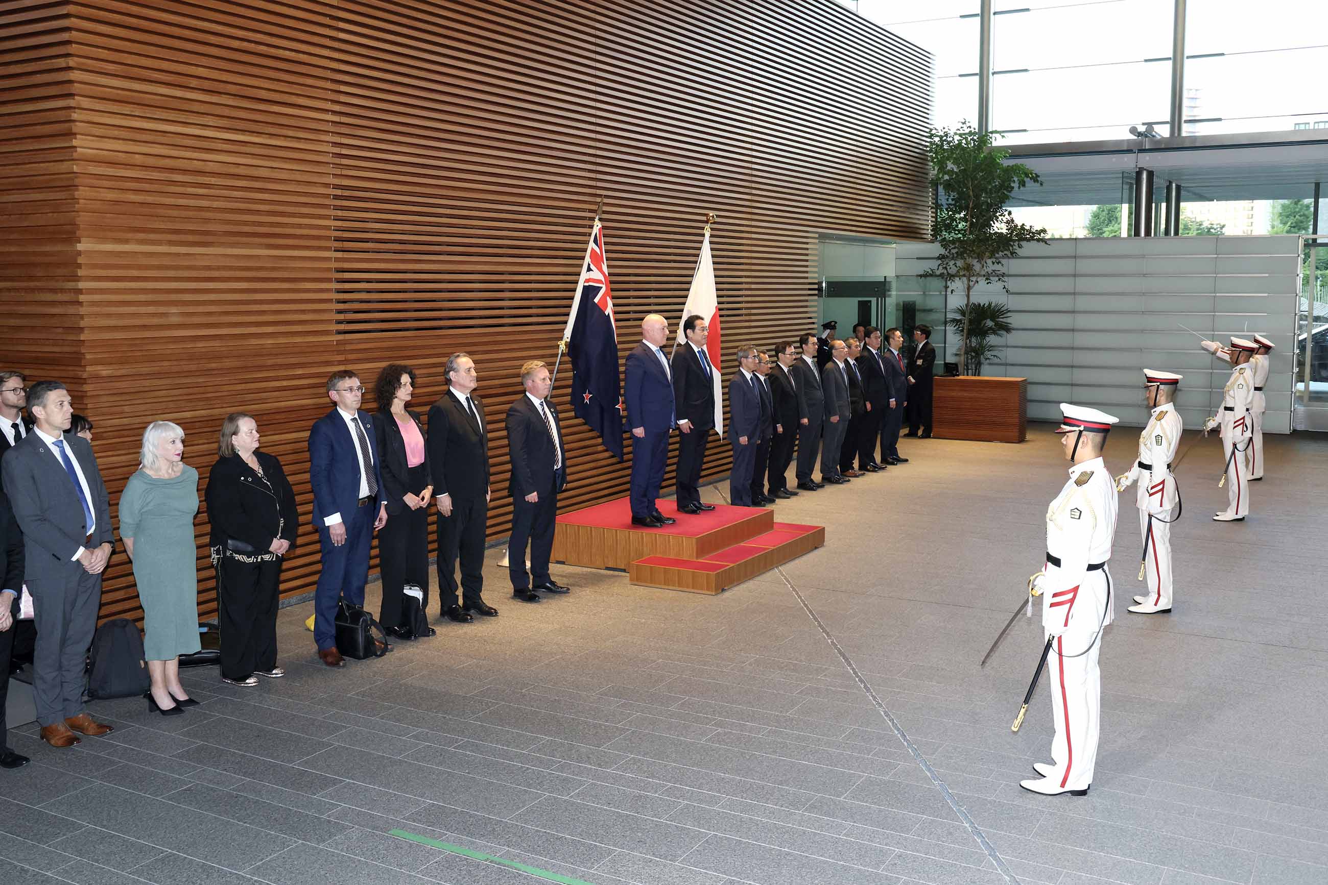 儀じょう隊による栄誉礼及び儀礼４