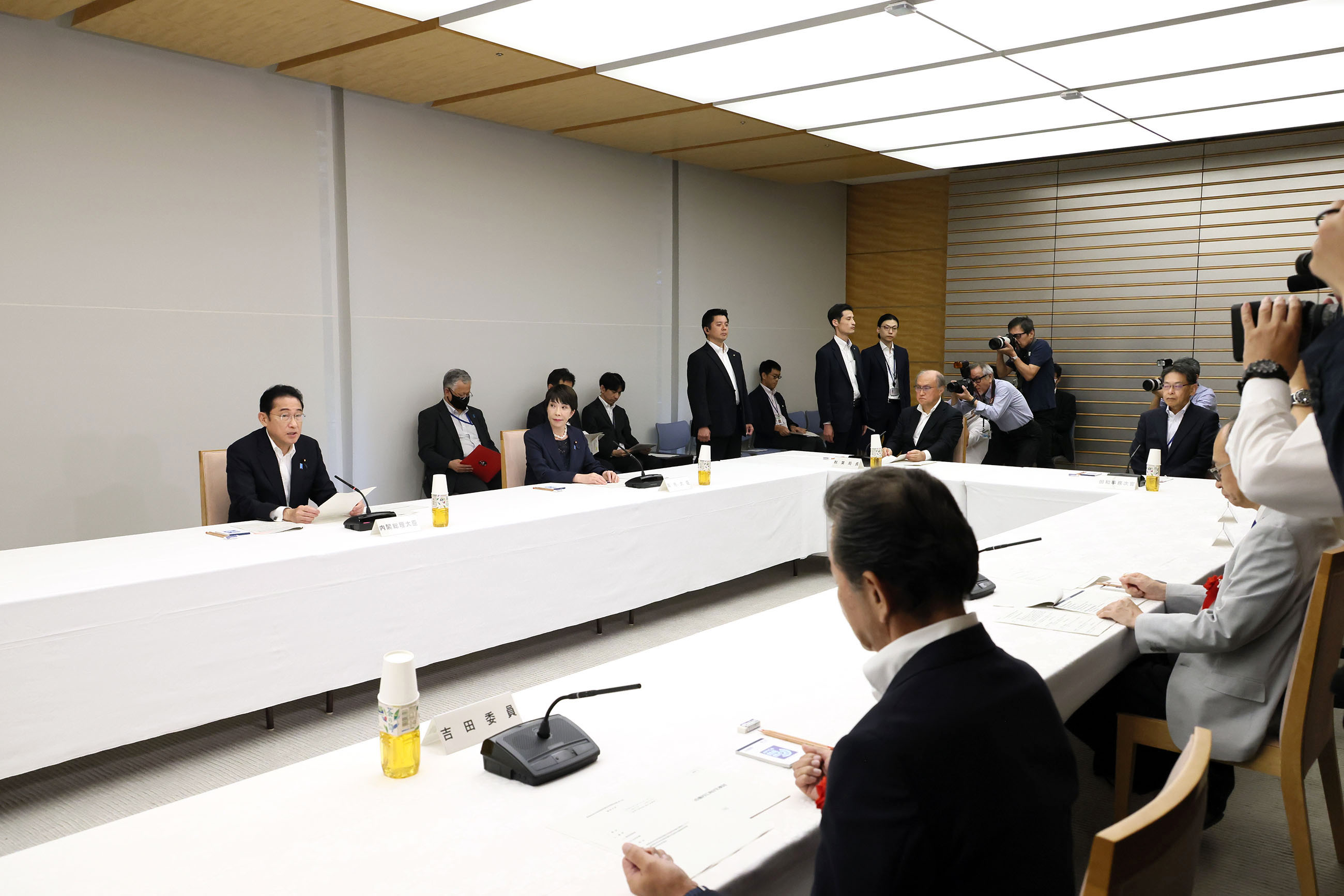 挨拶をする岸田総理５