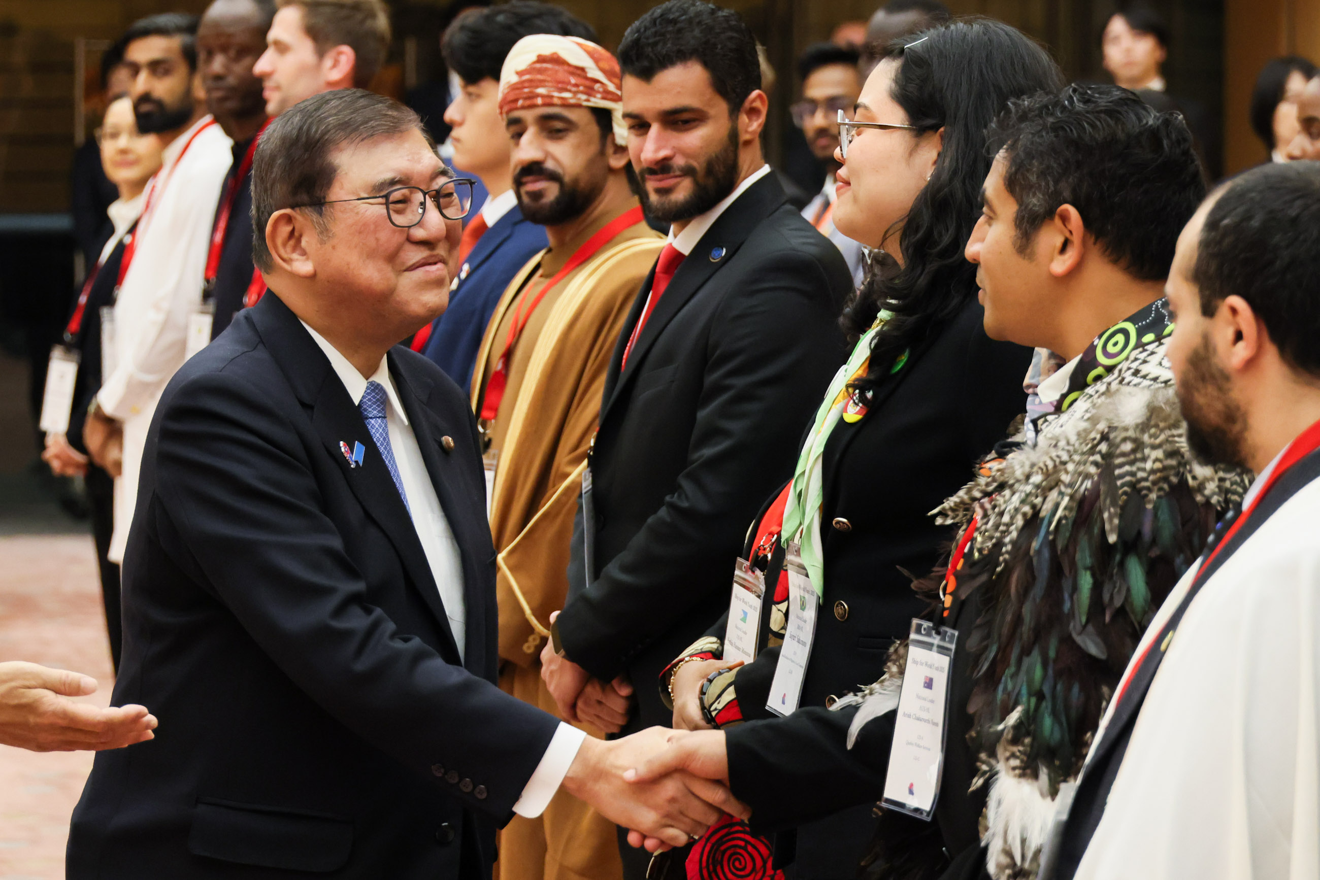 表敬を受ける石破総理１