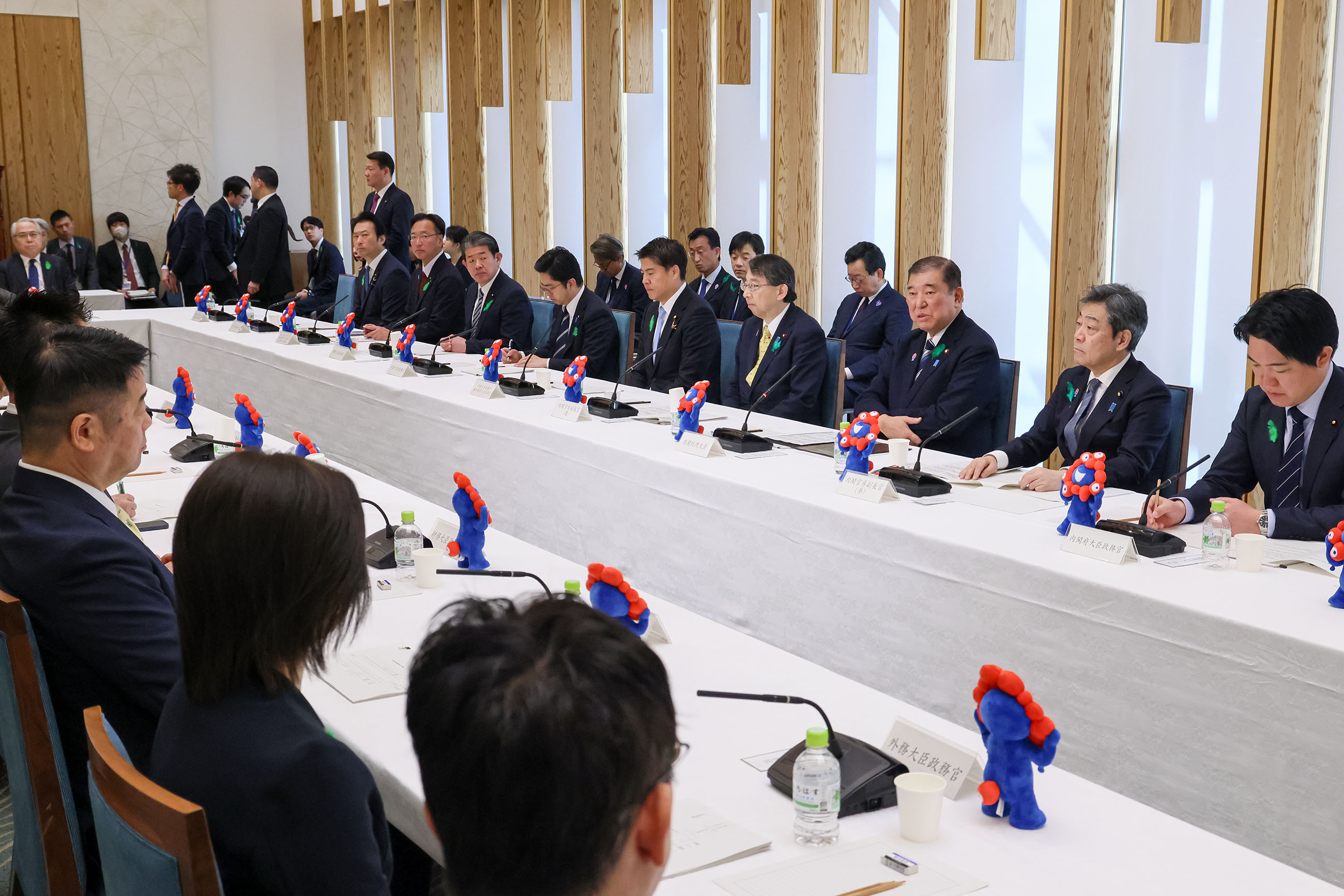 発言する石破総理３