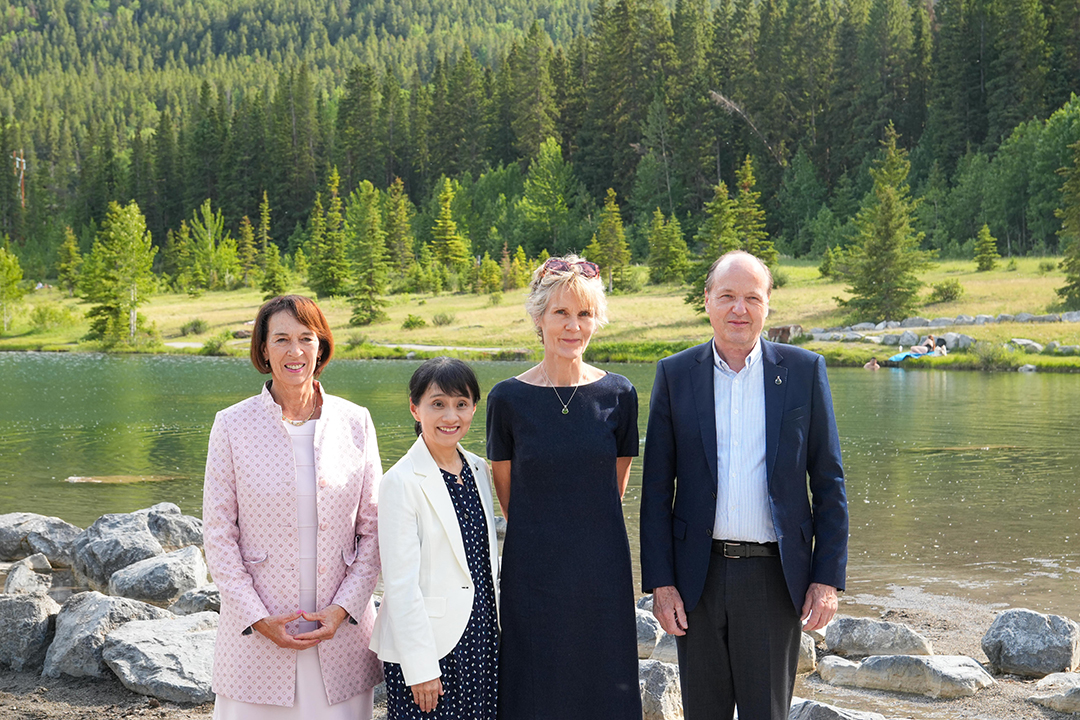 クエリー湖での散策