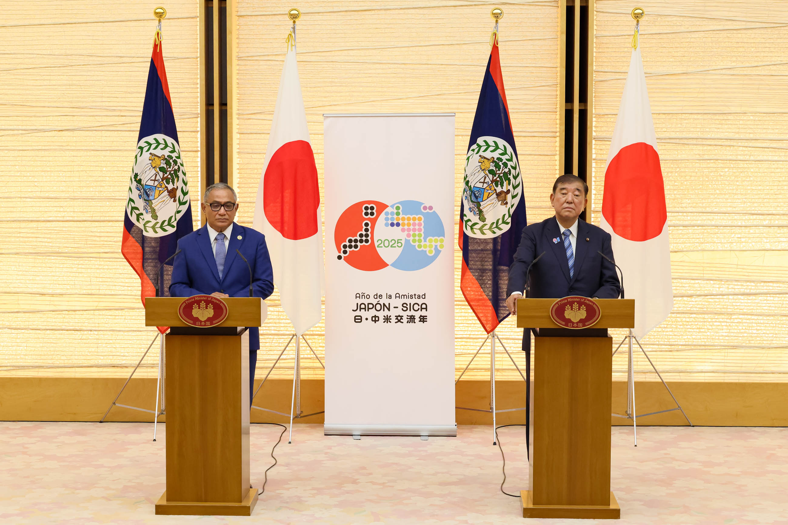 共同記者発表１