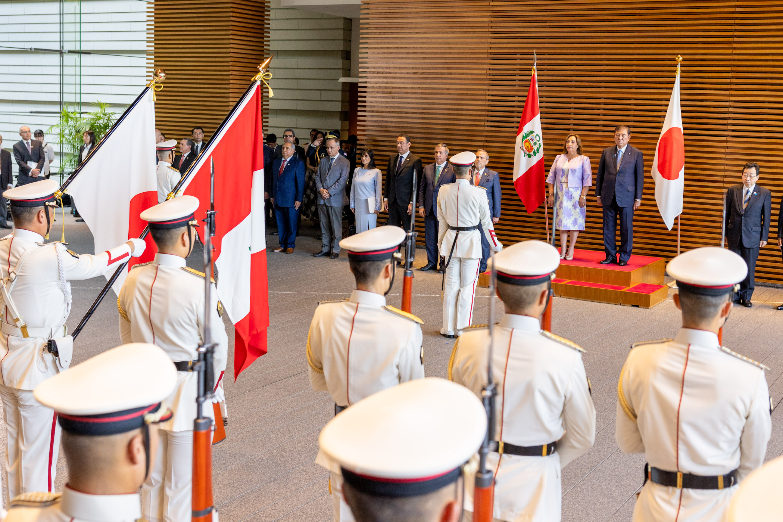 儀じょう隊による栄誉礼及び儀じょう３