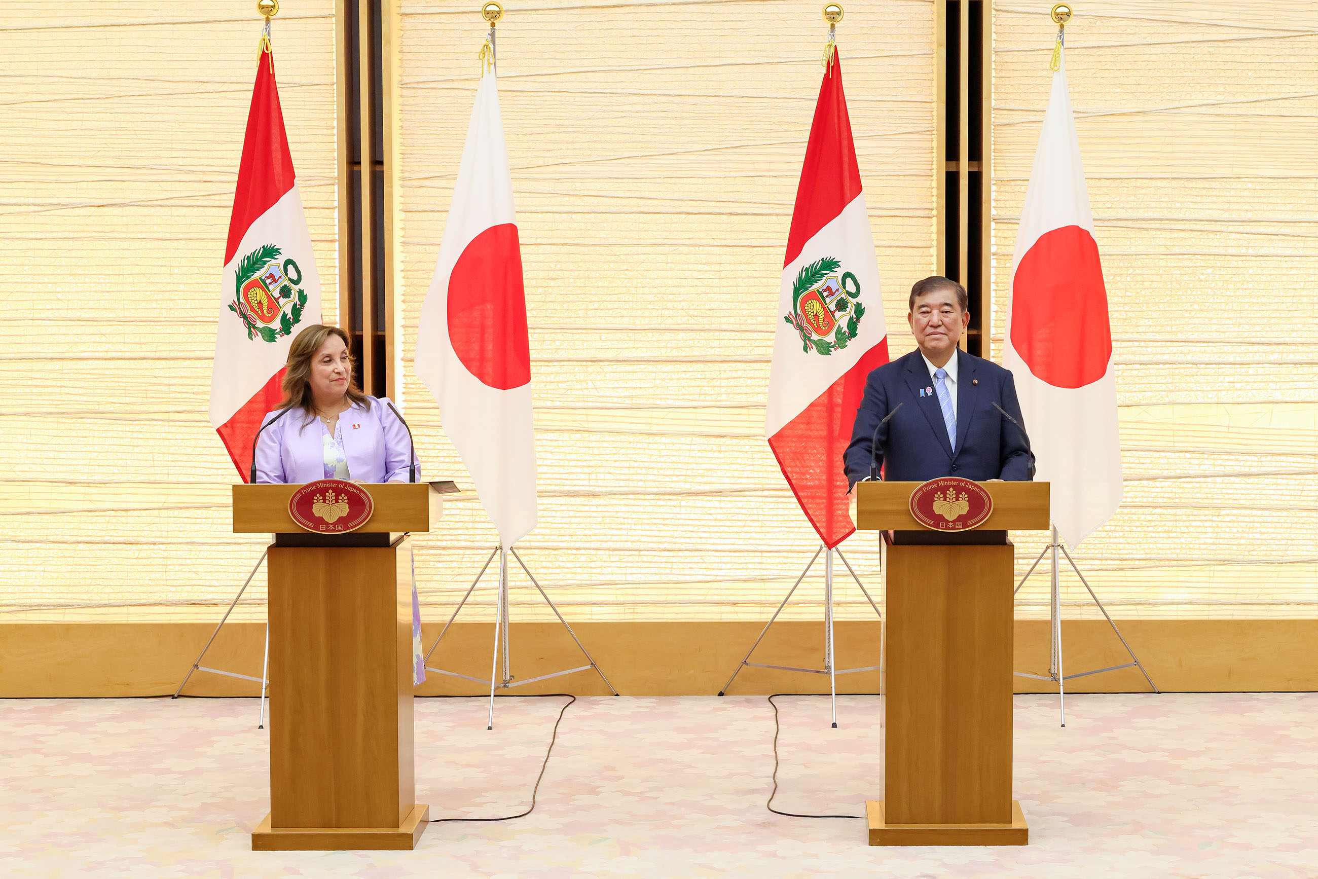 共同記者発表２