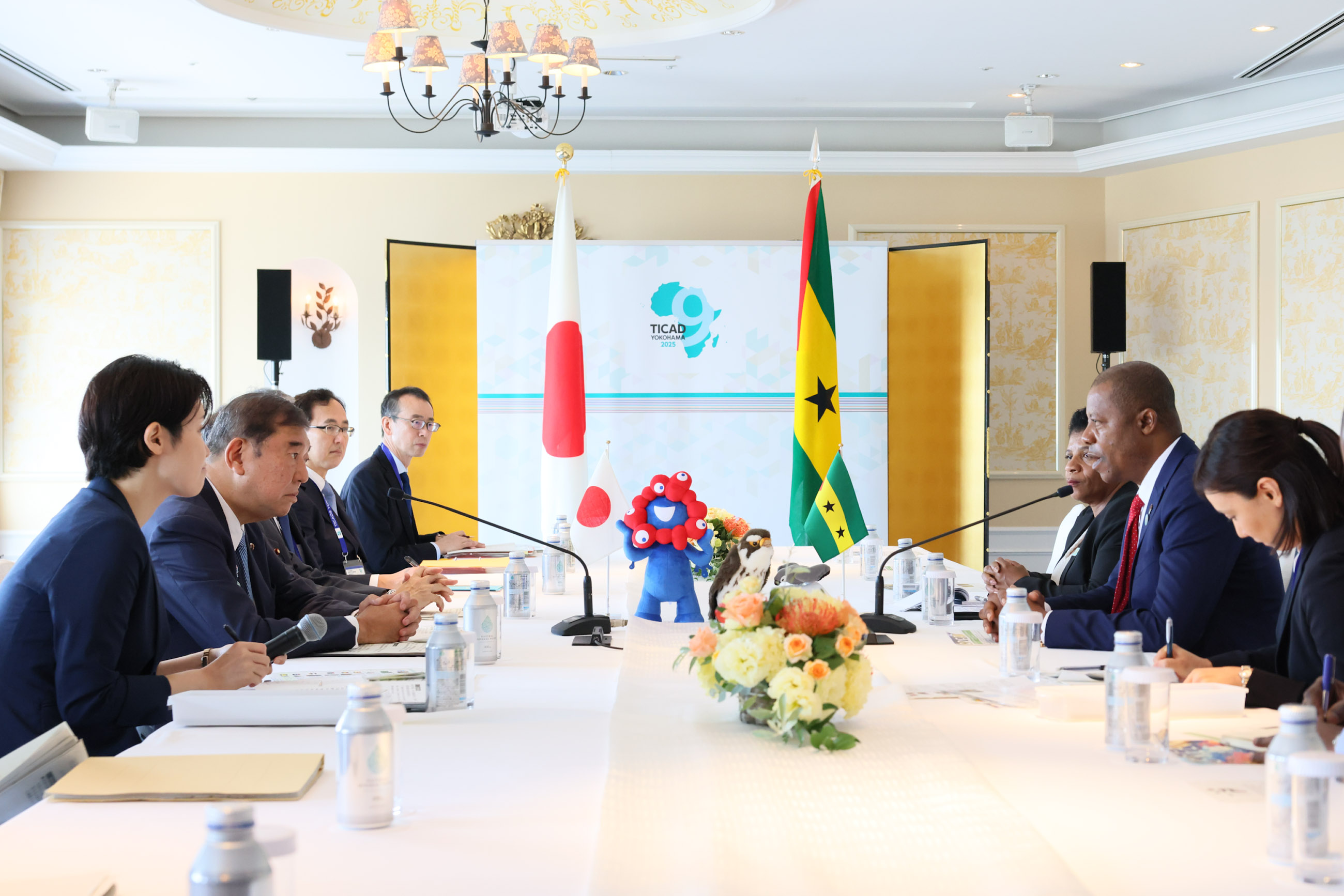 日・サントメ・プリンシペ首脳会談２