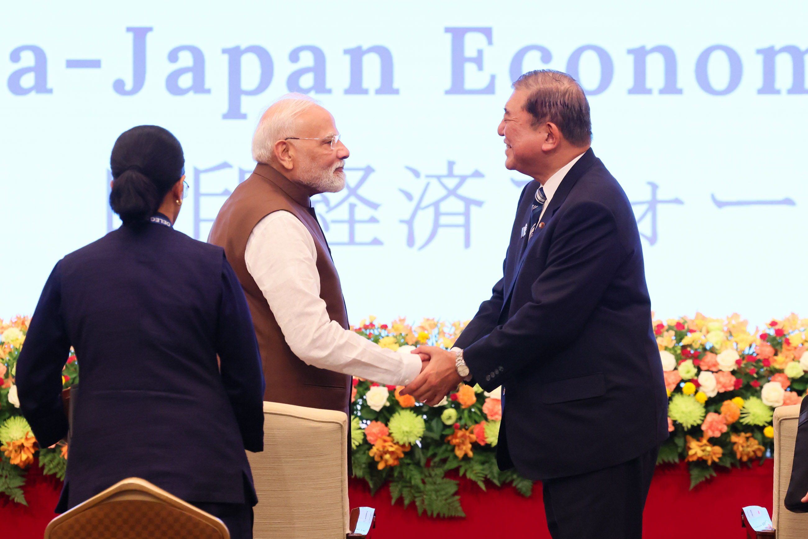 スピーチをするモディ首相５