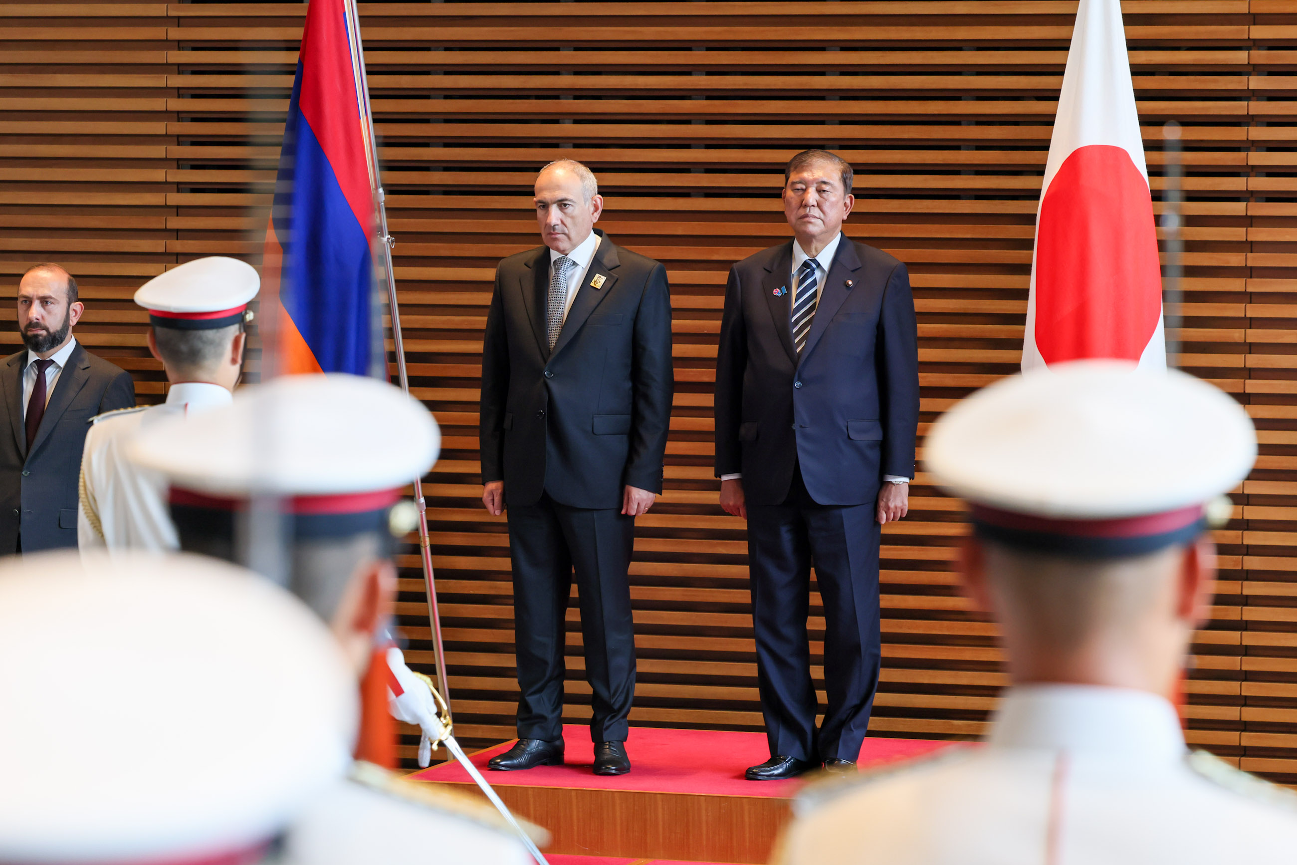 儀じょう隊による栄誉礼及び儀じょう１