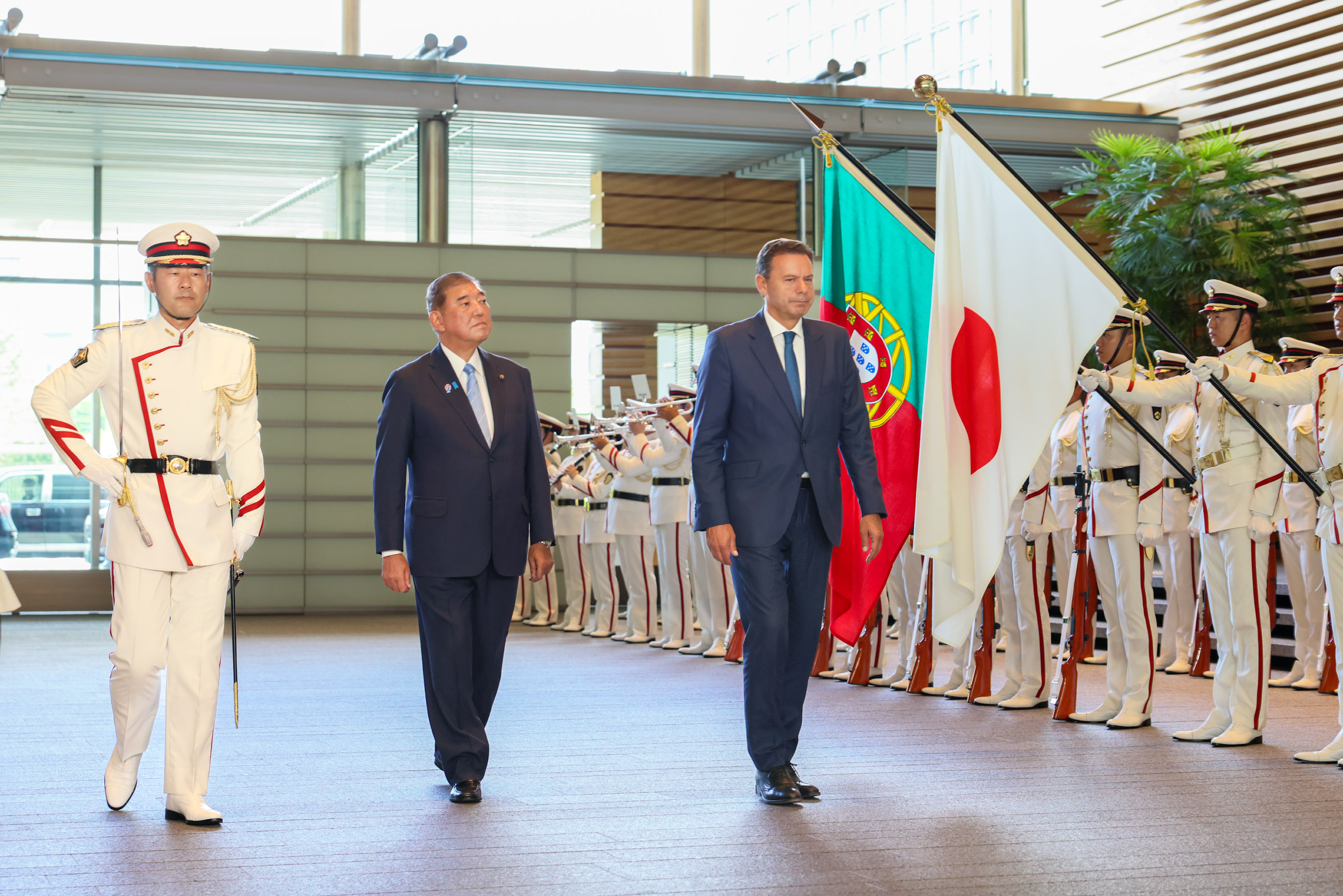 儀じょう隊による栄誉礼及び儀じょう４